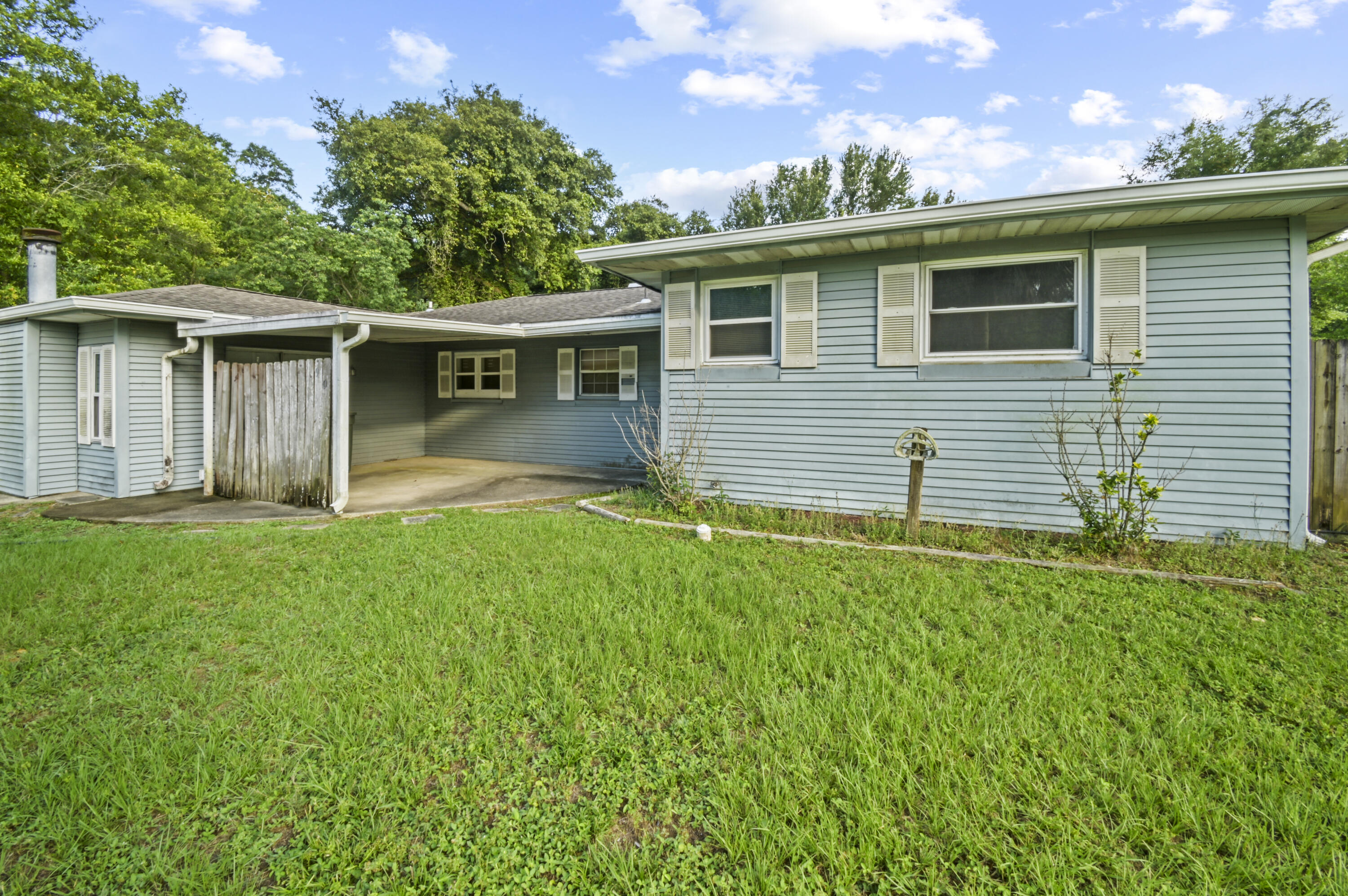 MONTCLAIR - Residential