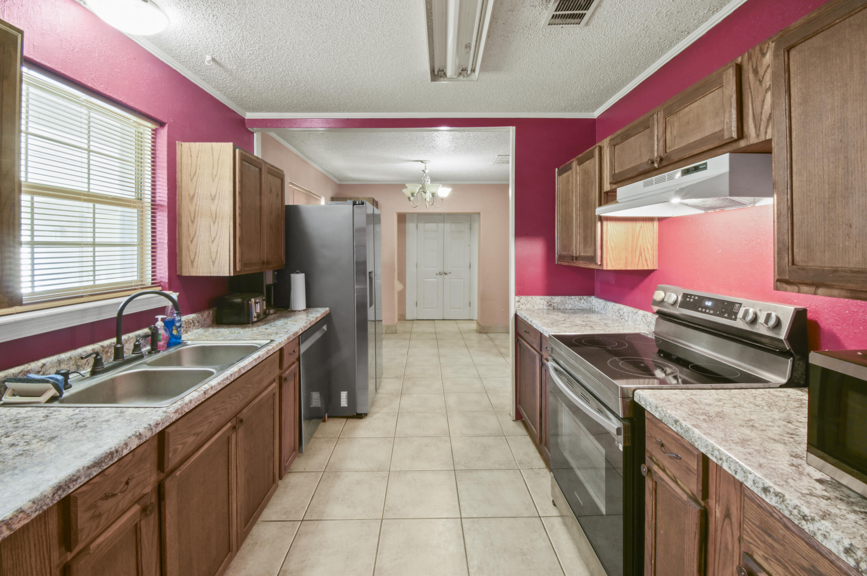 MONTCLAIR - Residential