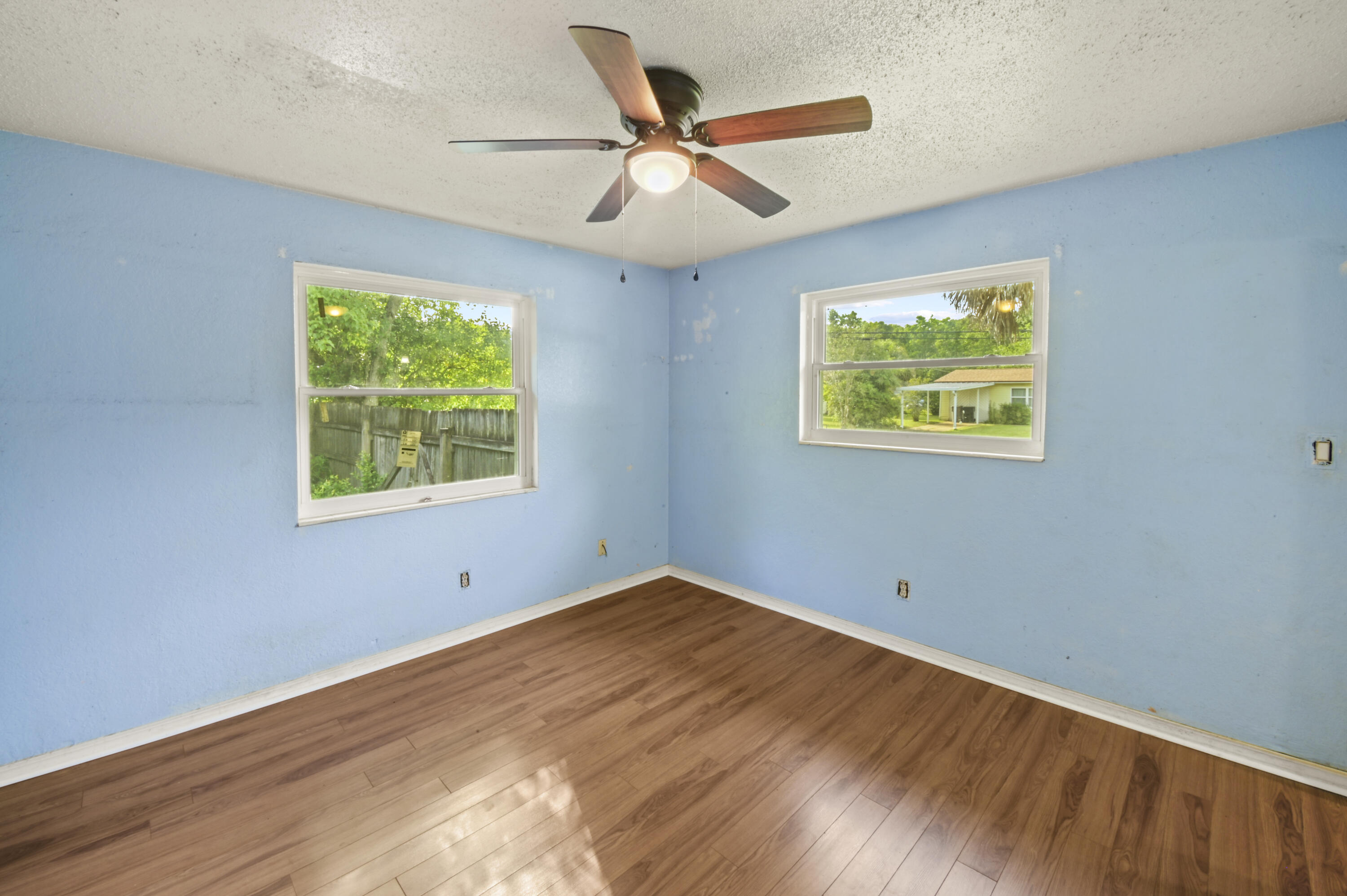 MONTCLAIR - Residential