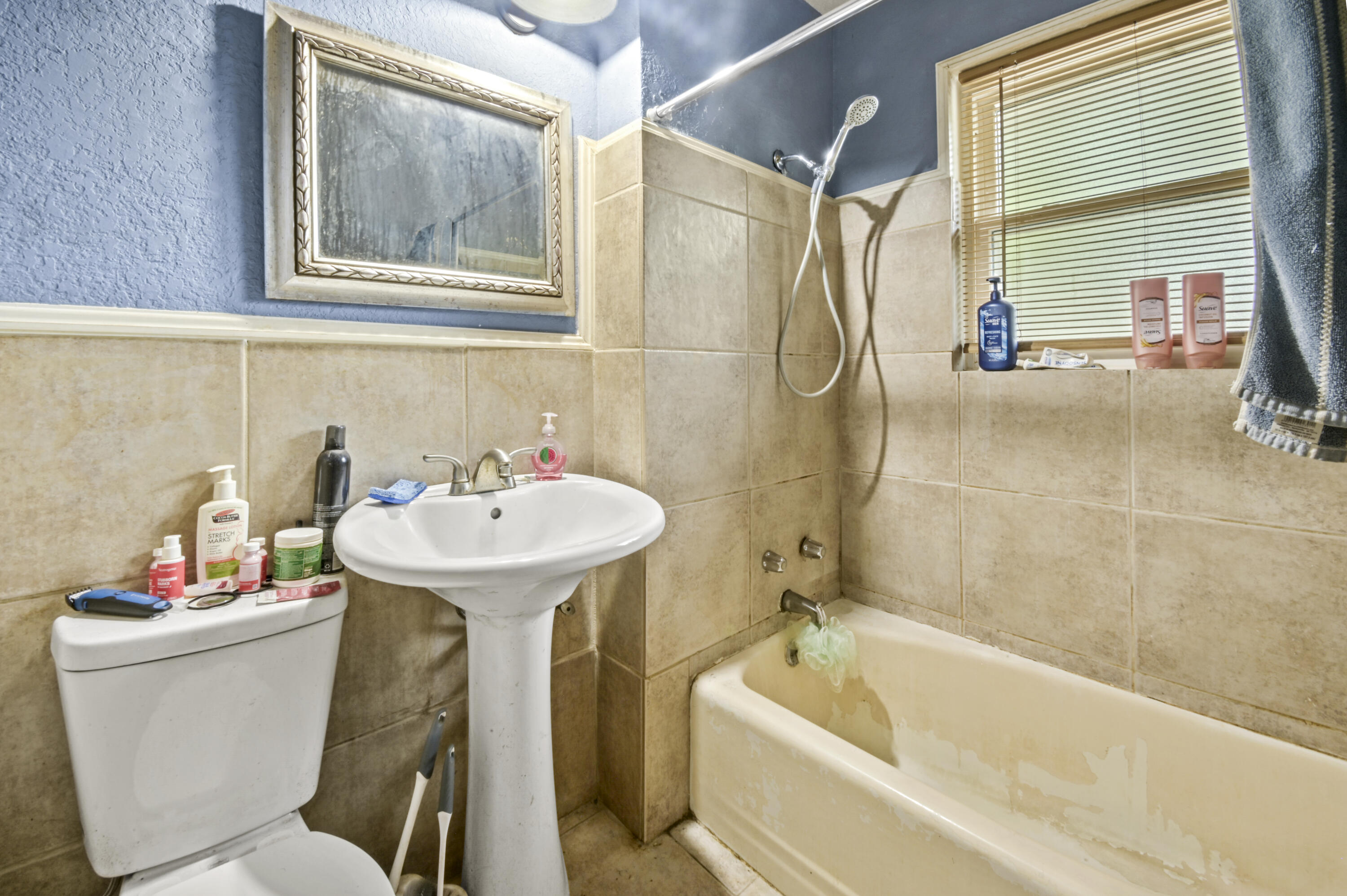 MONTCLAIR - Residential