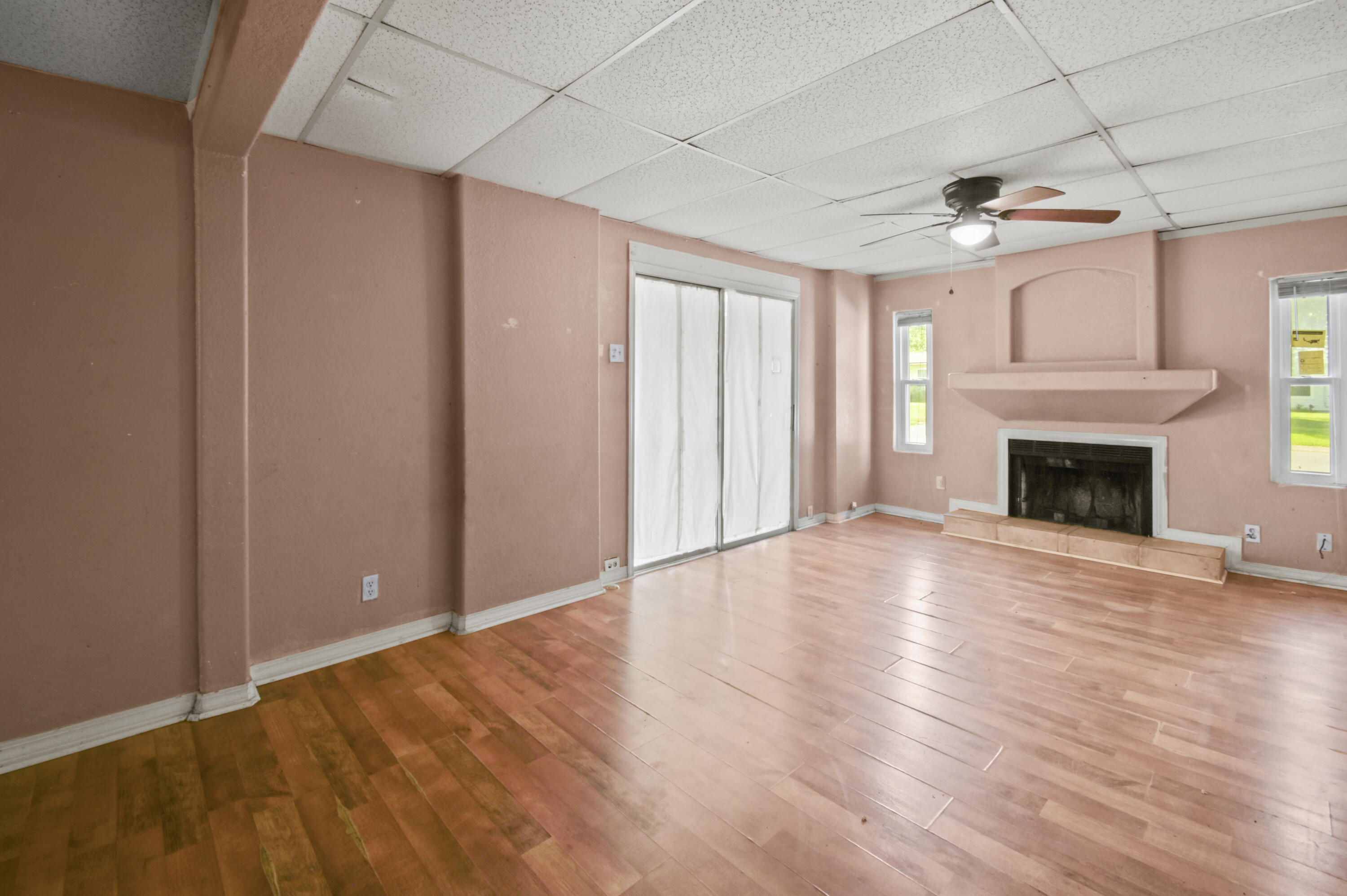 MONTCLAIR - Residential