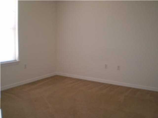 SILVERWOOD - Residential Lease