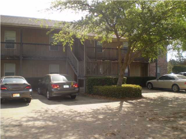 SILVERWOOD - Residential Lease