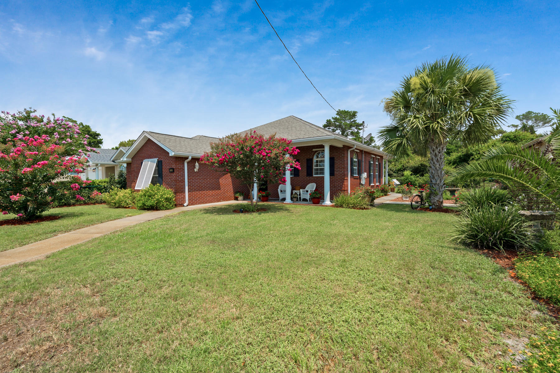 RIVIERA BEACH - Residential