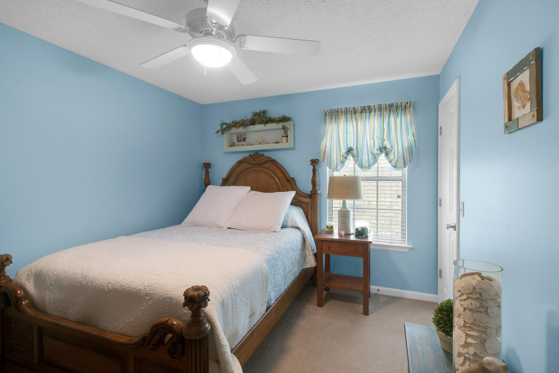 RIVIERA BEACH - Residential