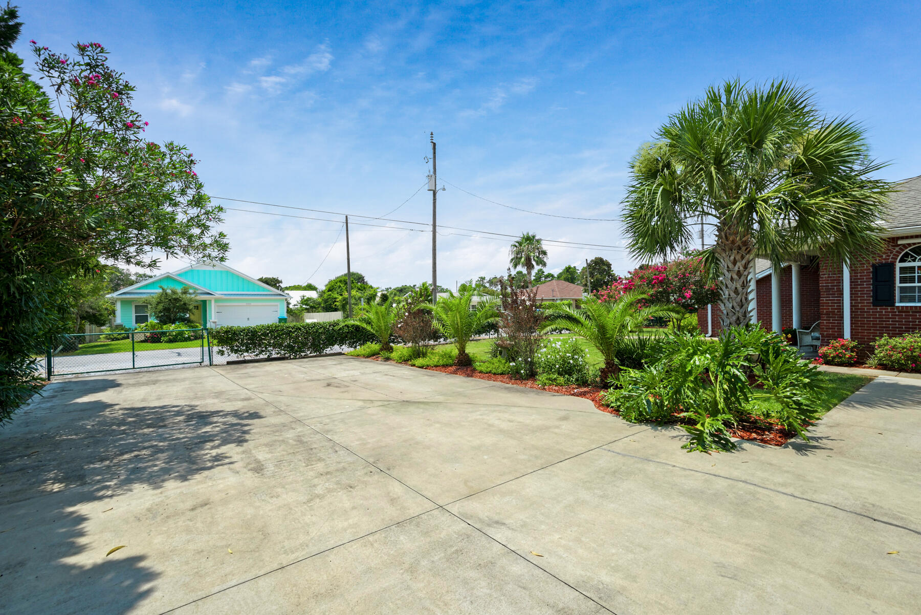 RIVIERA BEACH - Residential