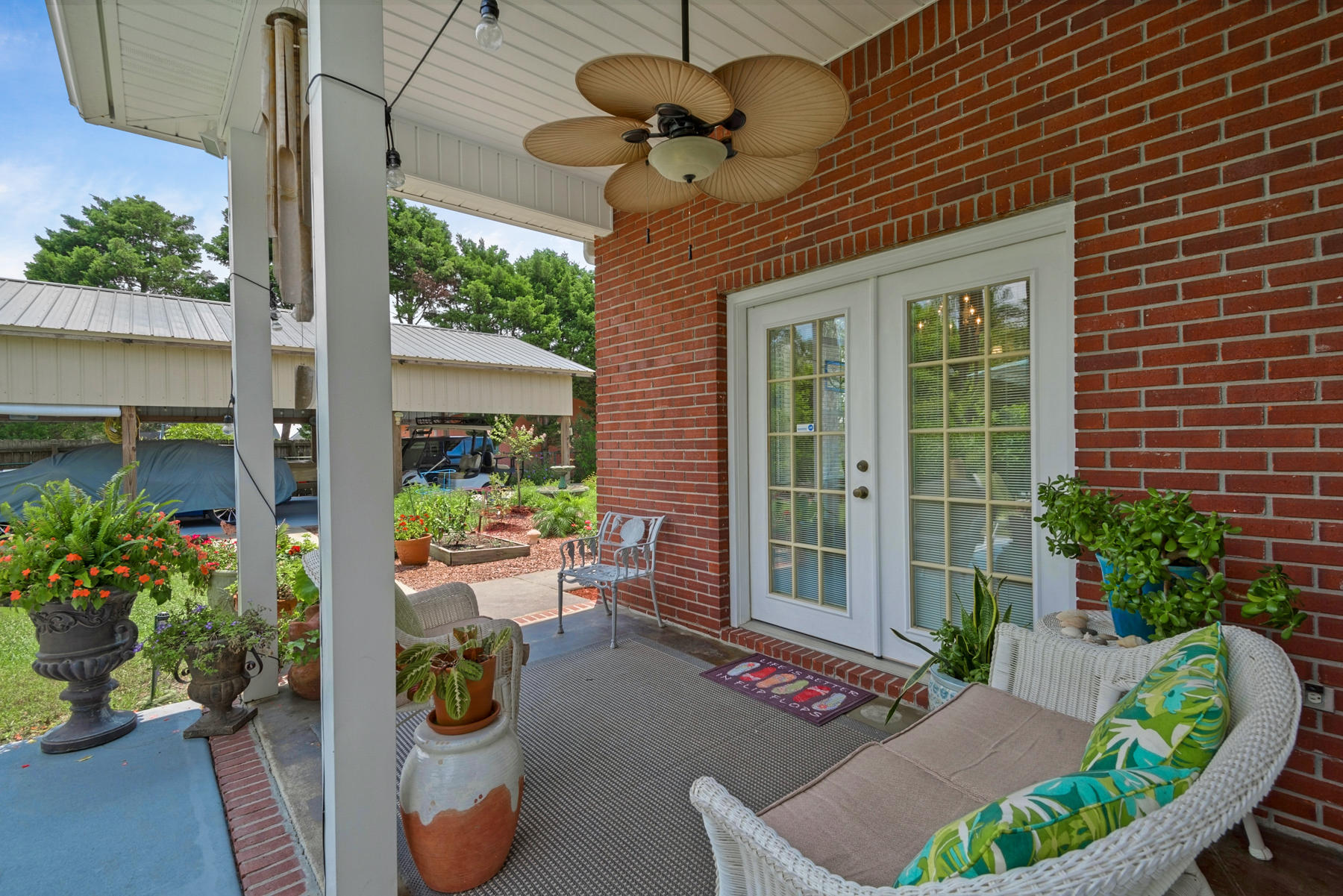 RIVIERA BEACH - Residential