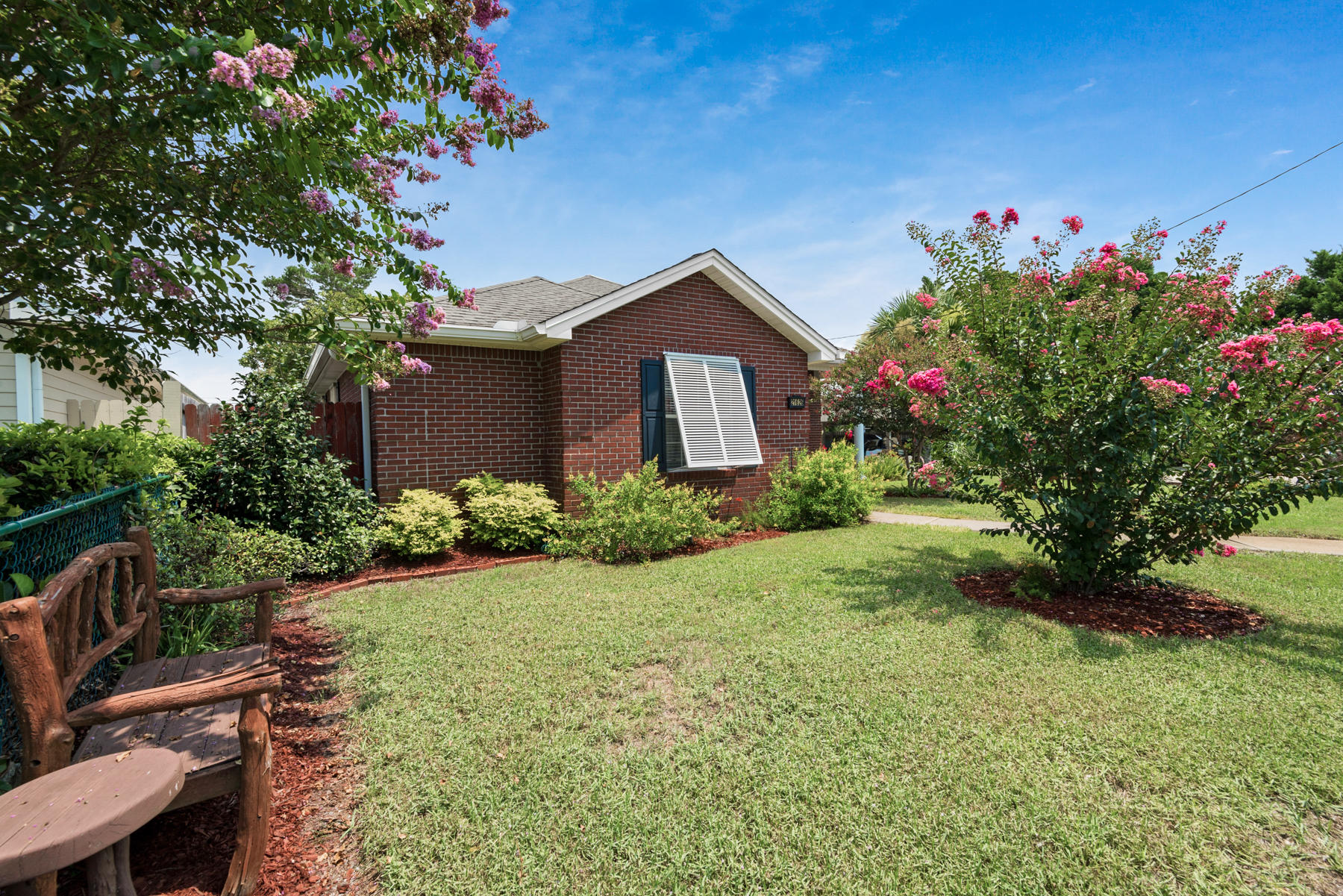 RIVIERA BEACH - Residential