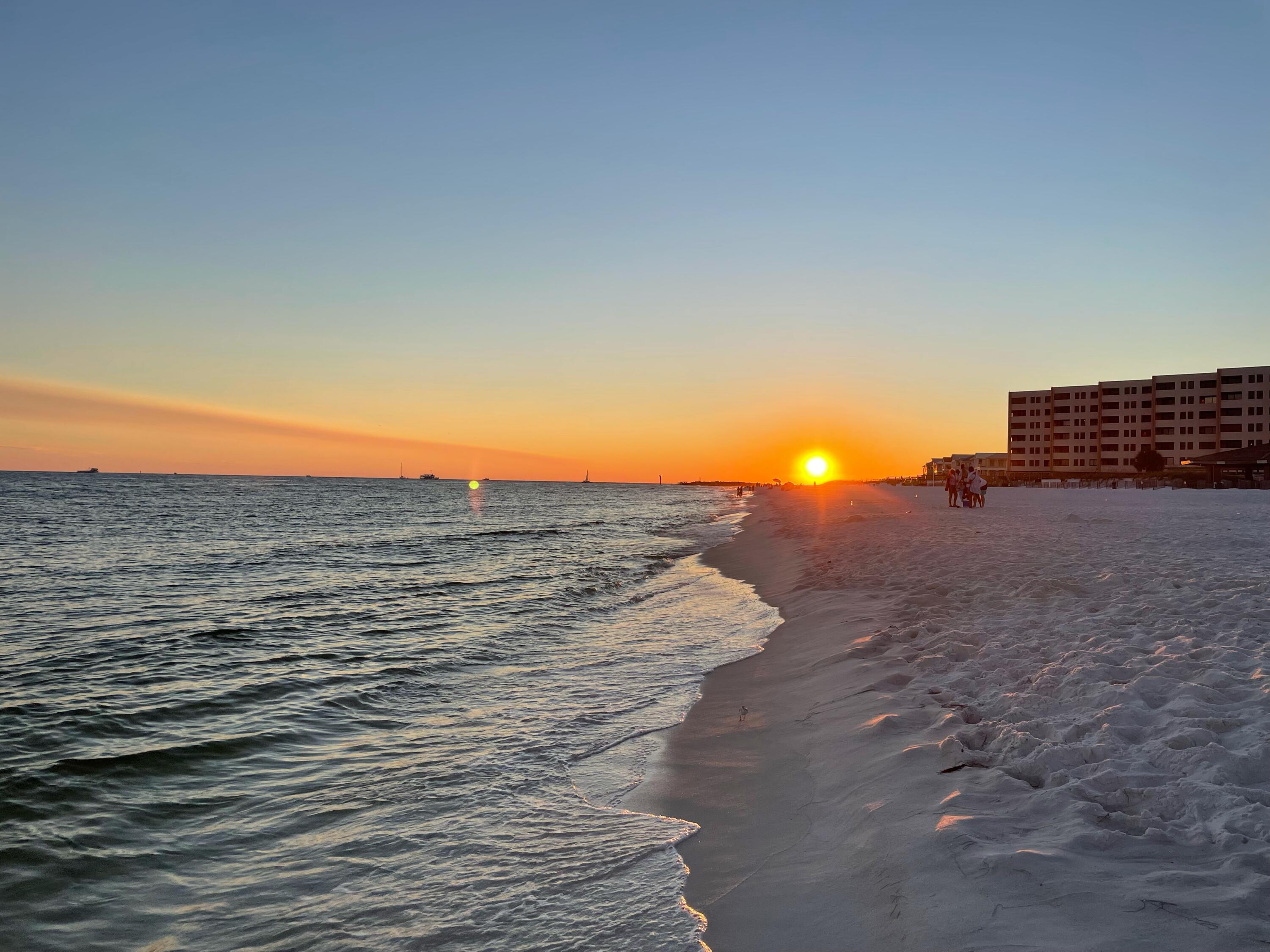INLET REEF CLUB CONDO - Residential