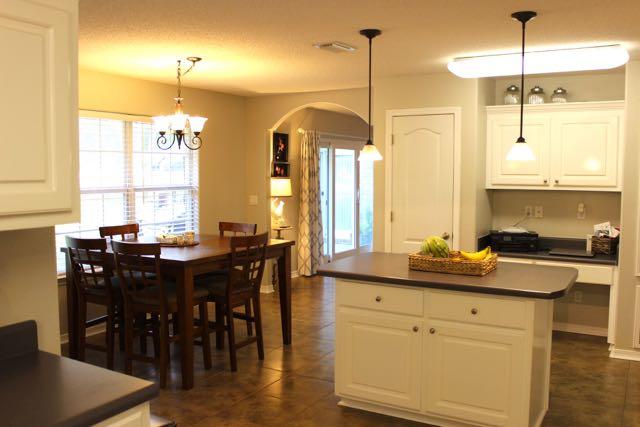 HOLLEY BY THE SEA - Residential