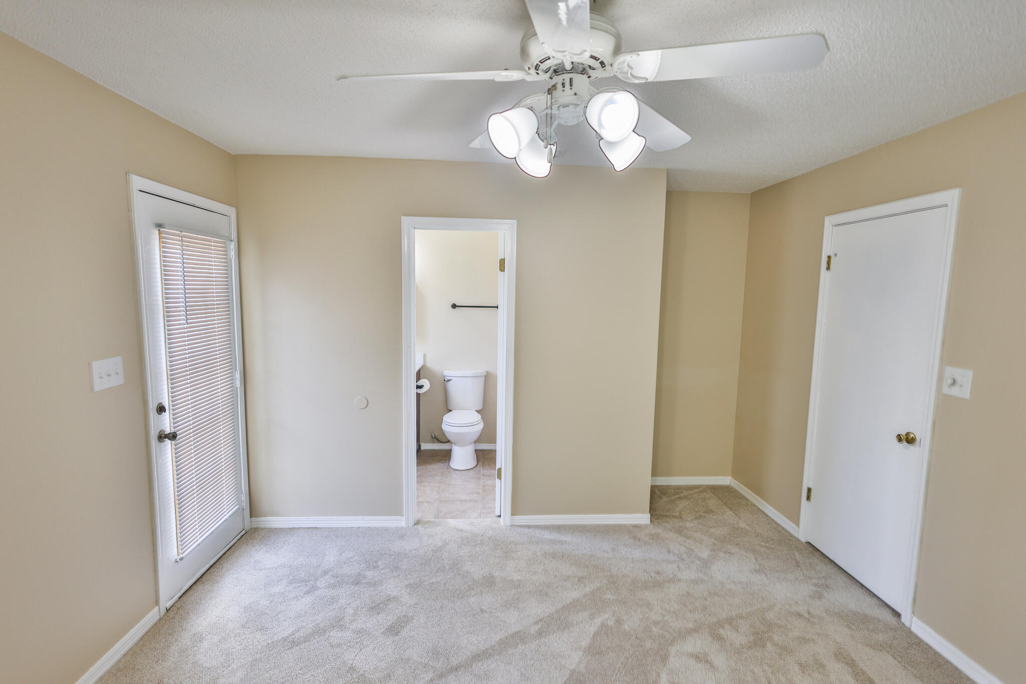 SHOAL WOOD EST 1st PH III - Residential Lease