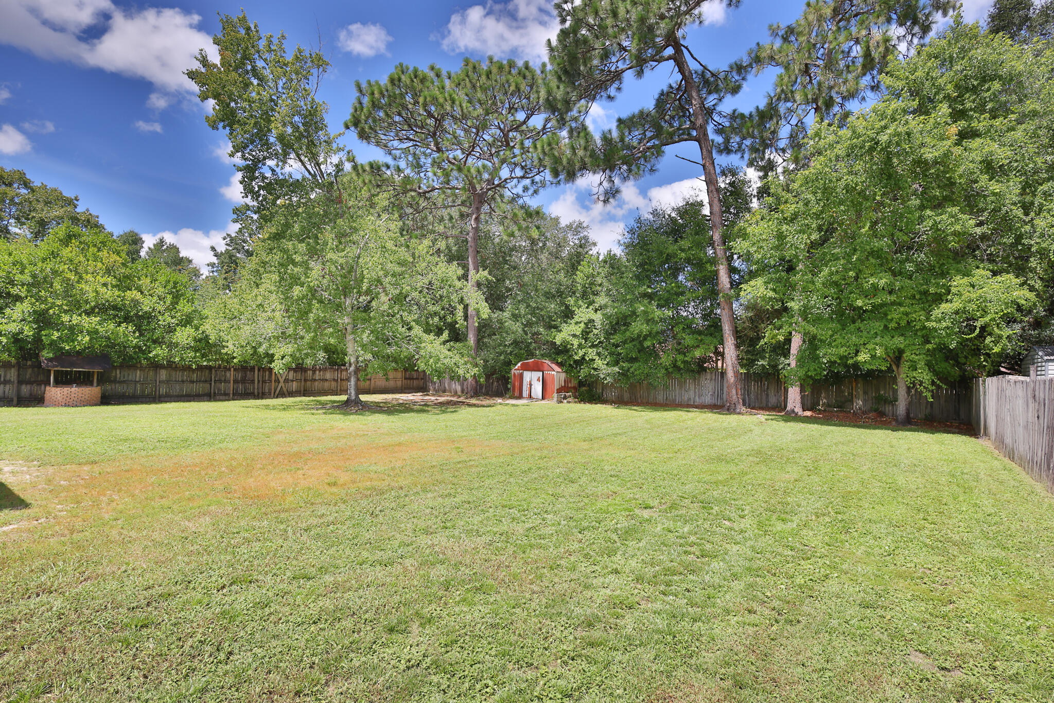 SHOAL WOOD EST 1st PH III - Residential Lease