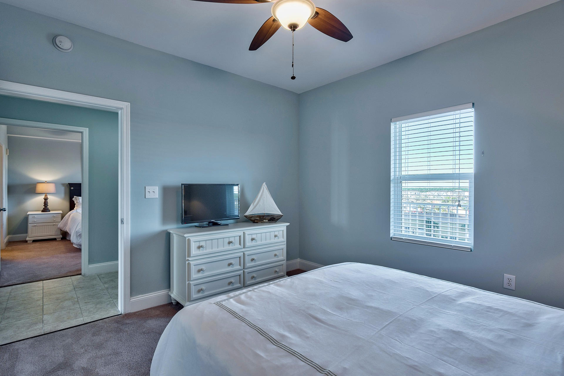 Laketown Wharf - Residential