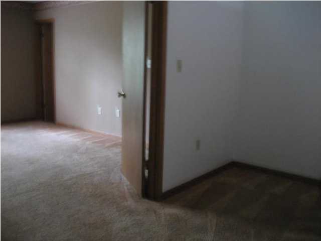 LONGLEAF HEIGHTS - Residential Lease