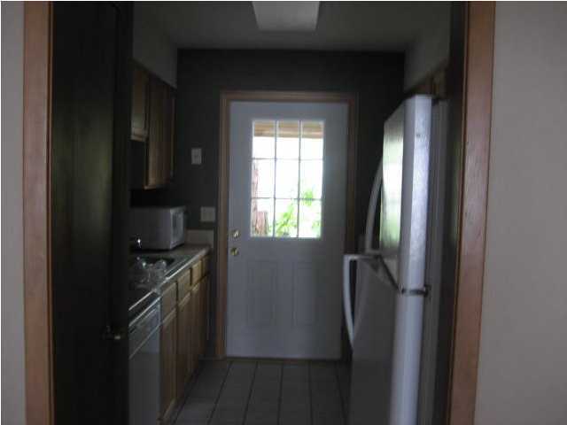 LONGLEAF HEIGHTS - Residential Lease