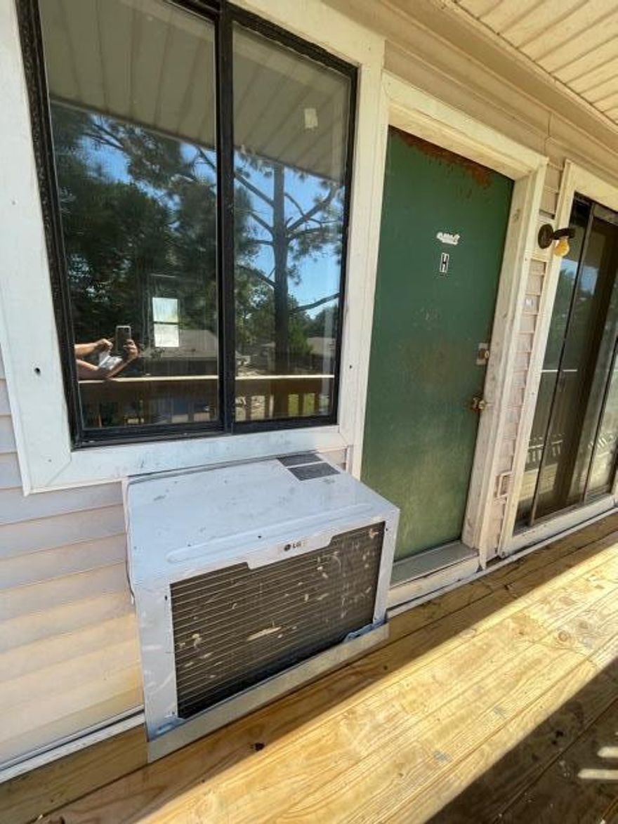 FOR ALL INFORMATION CALL THE LISTING OFFICE 850-315-011114 Cape Drive FWB FL 32548 FOR RENT $950/monthLooking for a small apartment for rent? We have one available in FWB! This rental is a 1 bedroom 1 bathroom 500 sqft apartment This property will be available for viewing NOW!!! Contact the Endless Horizons Realty office to schedule showing Monday - Friday 8am-4pm. Rent is $950/month Sorry, No Smoking allowed at this property.For more information about this property and all of our other available listings please visit our website www.endlesshorizonsrealtyinc.com. our office which is located at 251 Eglin Pkwy and complete a paper copy. Application fee $50