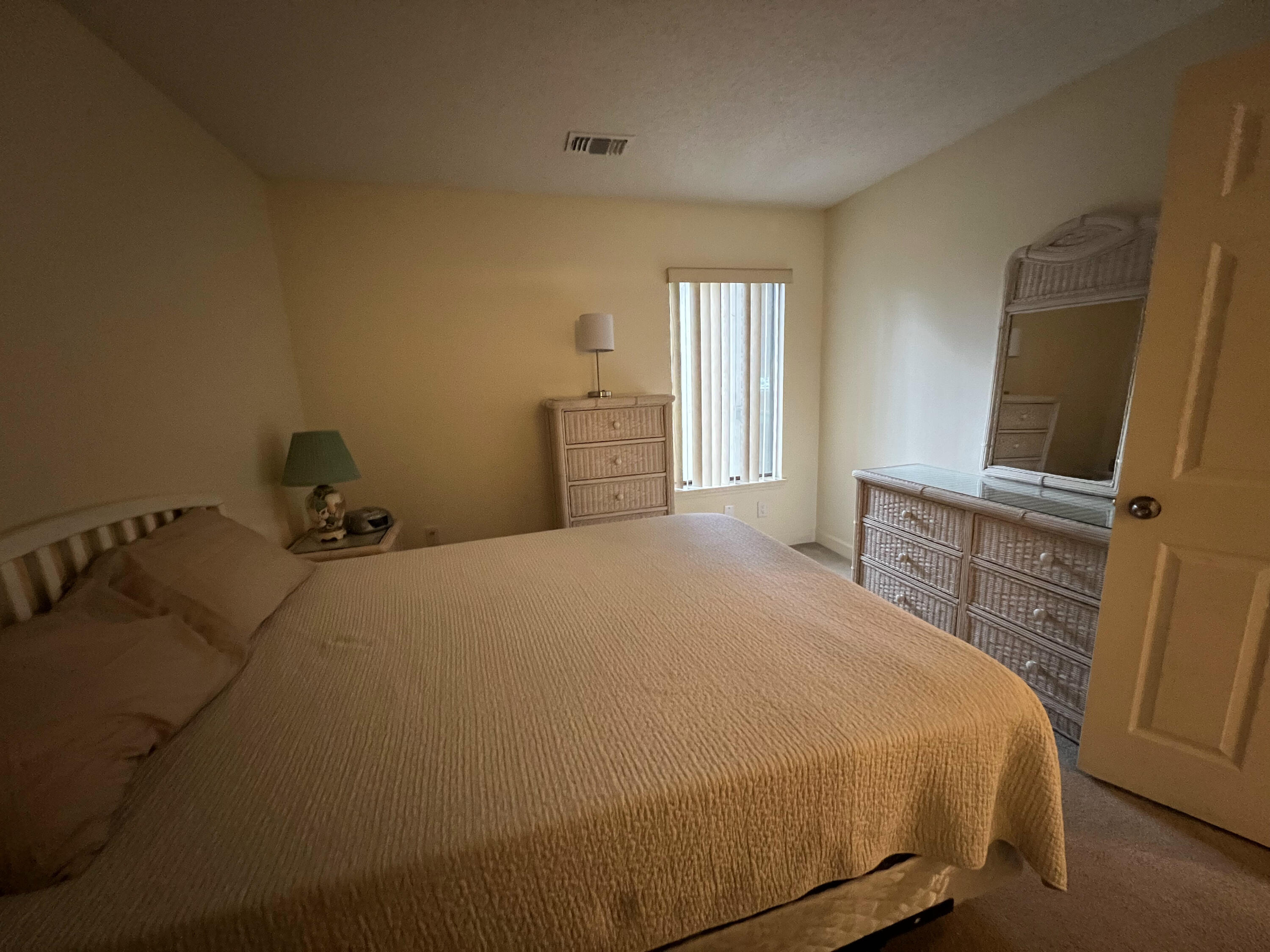 AKESIDE CONDO AT BLUEWATER BAY - Residential Lease