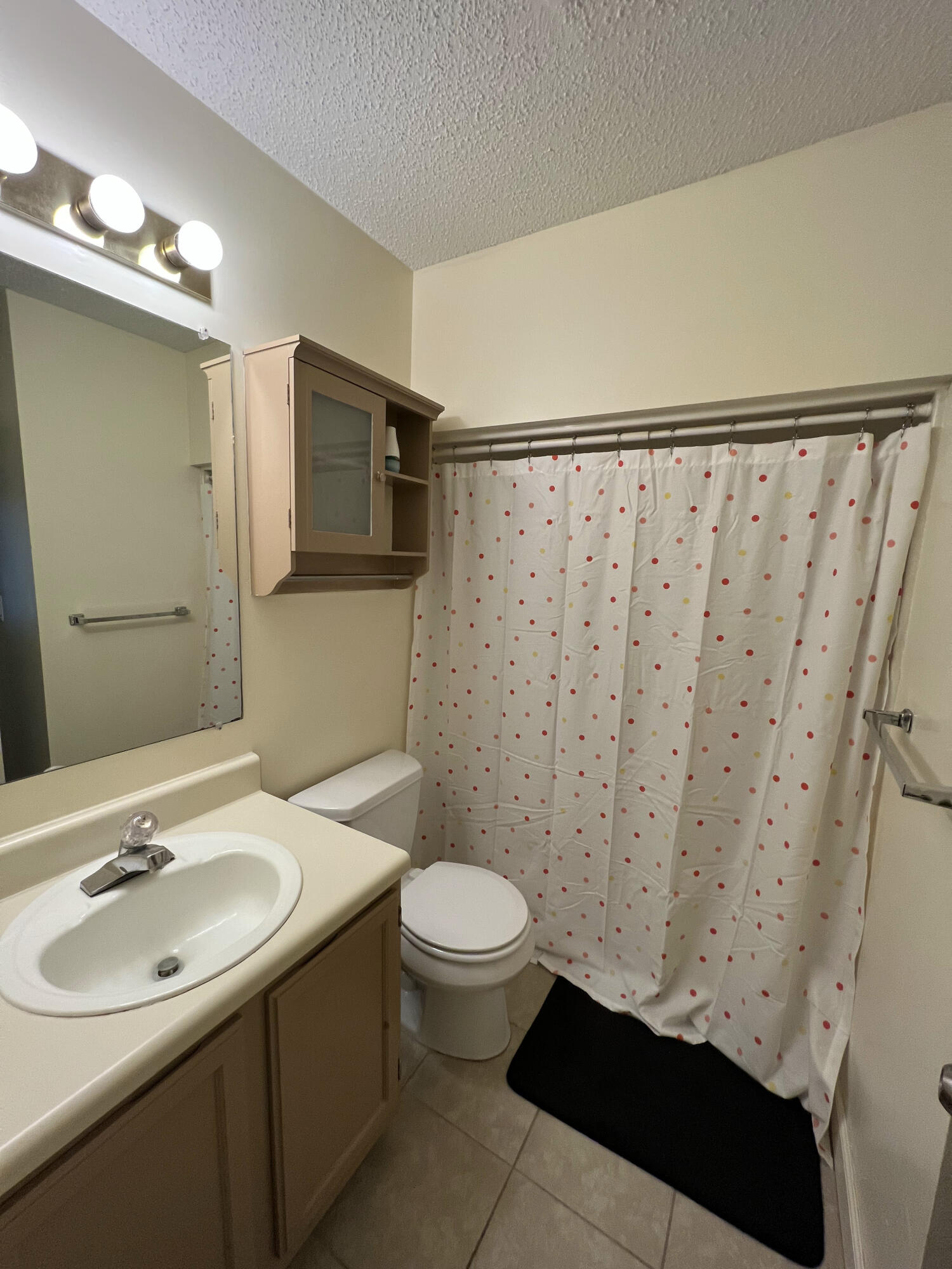 AKESIDE CONDO AT BLUEWATER BAY - Residential Lease