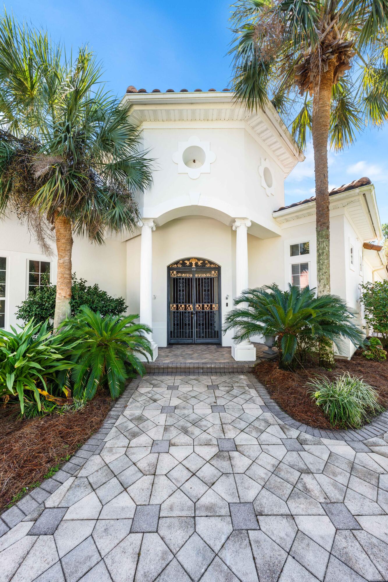 Regatta Bay  Commodore Point - Residential