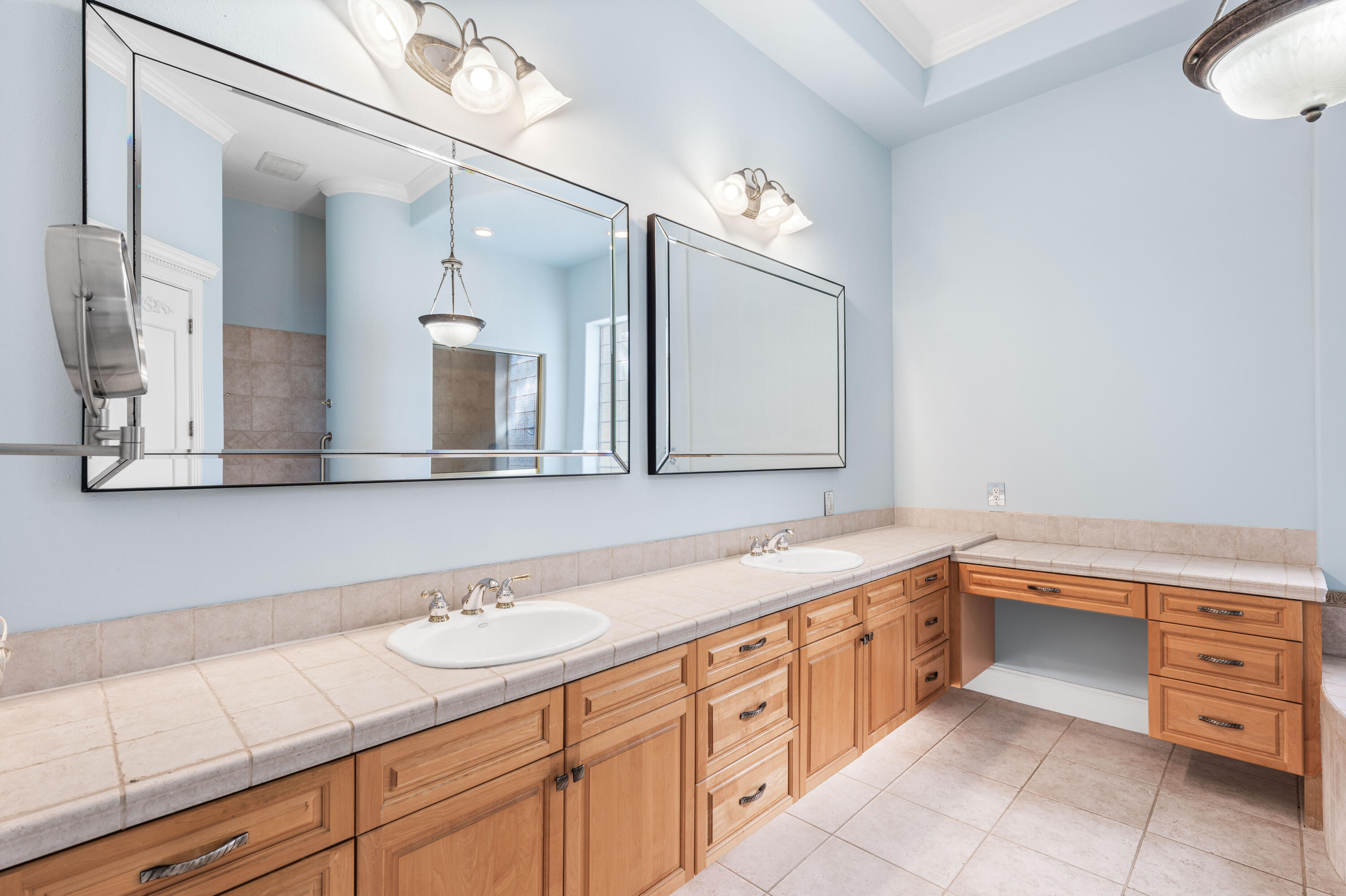 Regatta Bay  Commodore Point - Residential