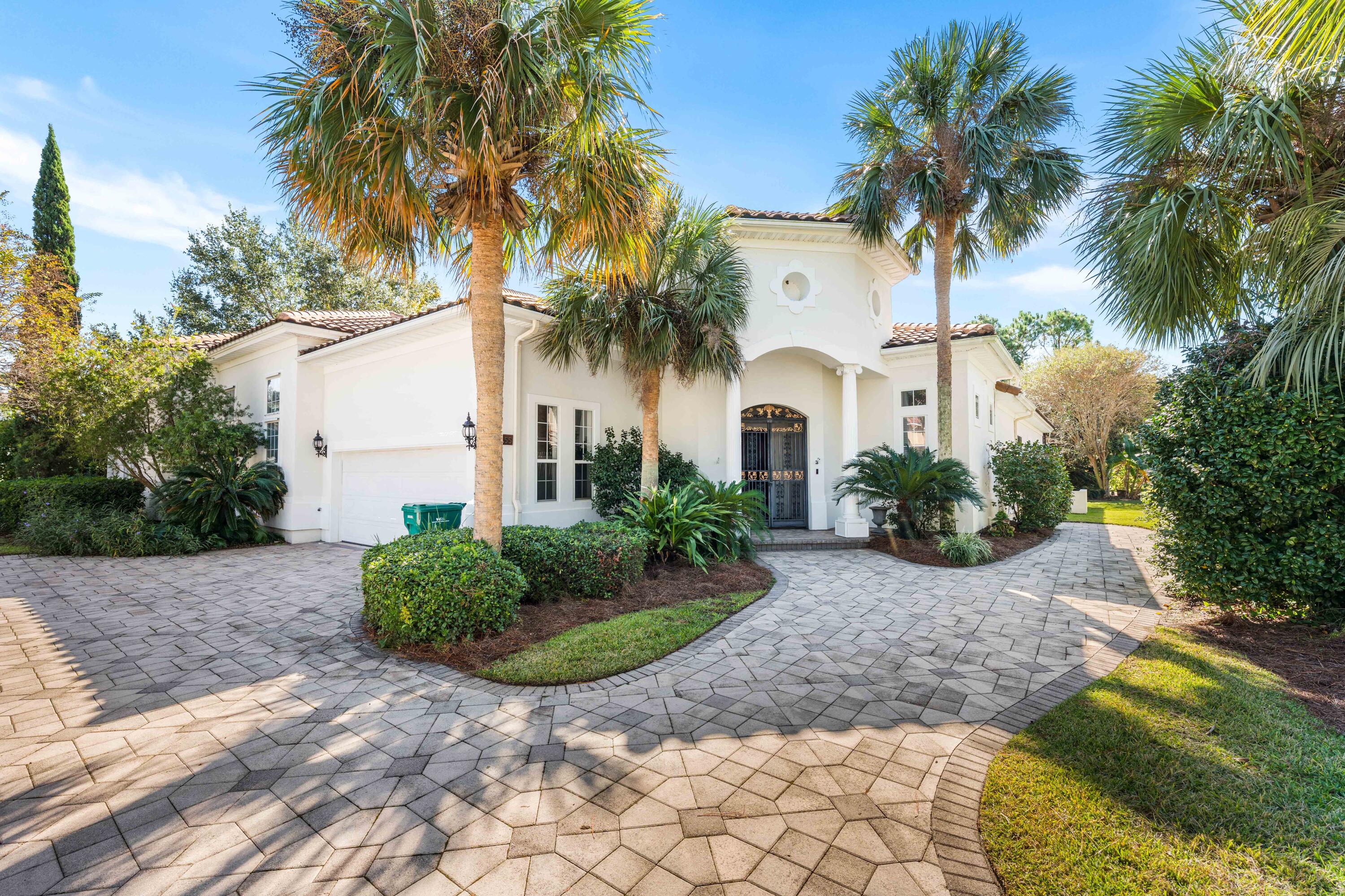 Regatta Bay  Commodore Point - Residential