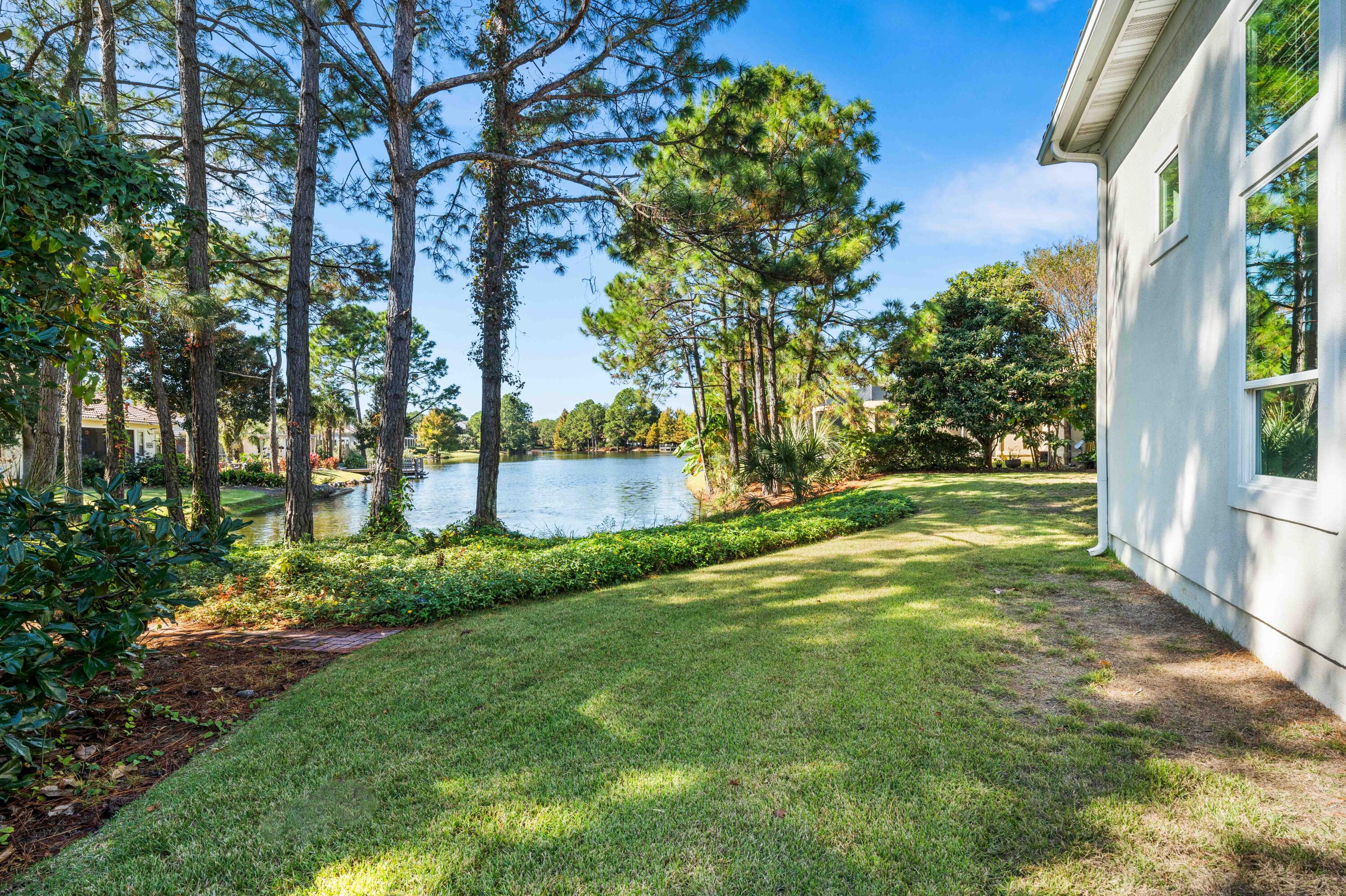 Regatta Bay  Commodore Point - Residential