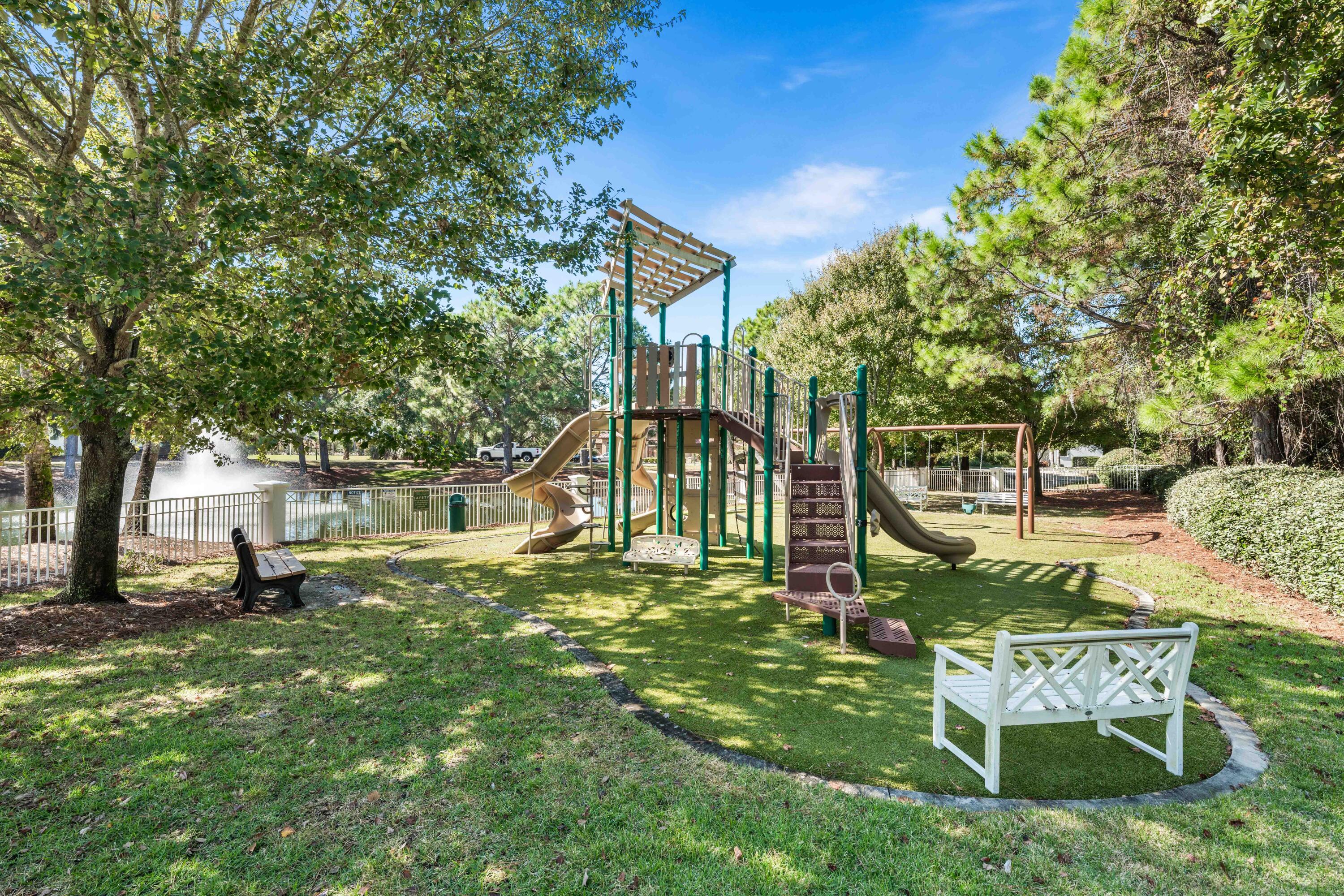 Regatta Bay  Commodore Point - Residential