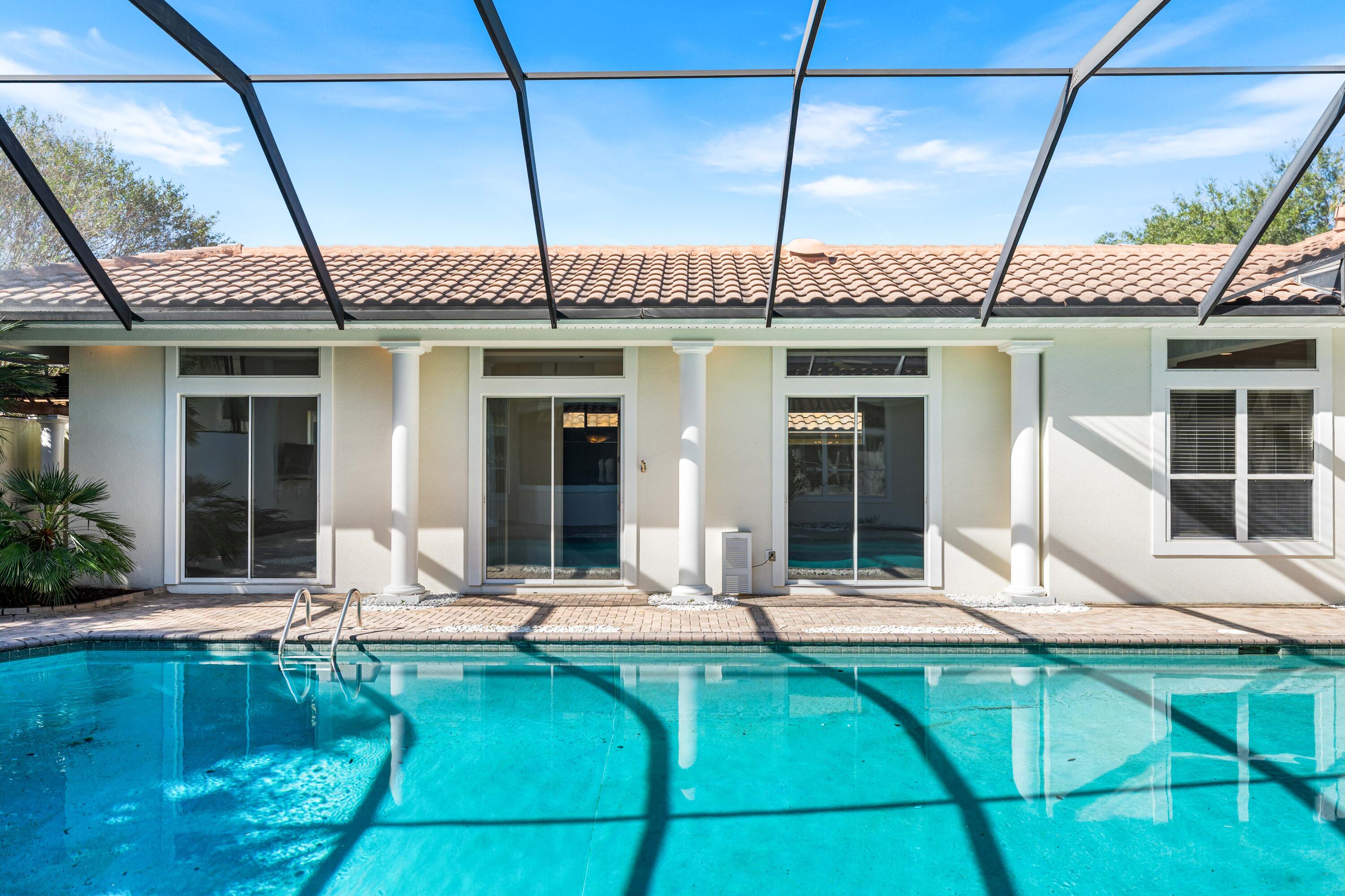 Regatta Bay  Commodore Point - Residential