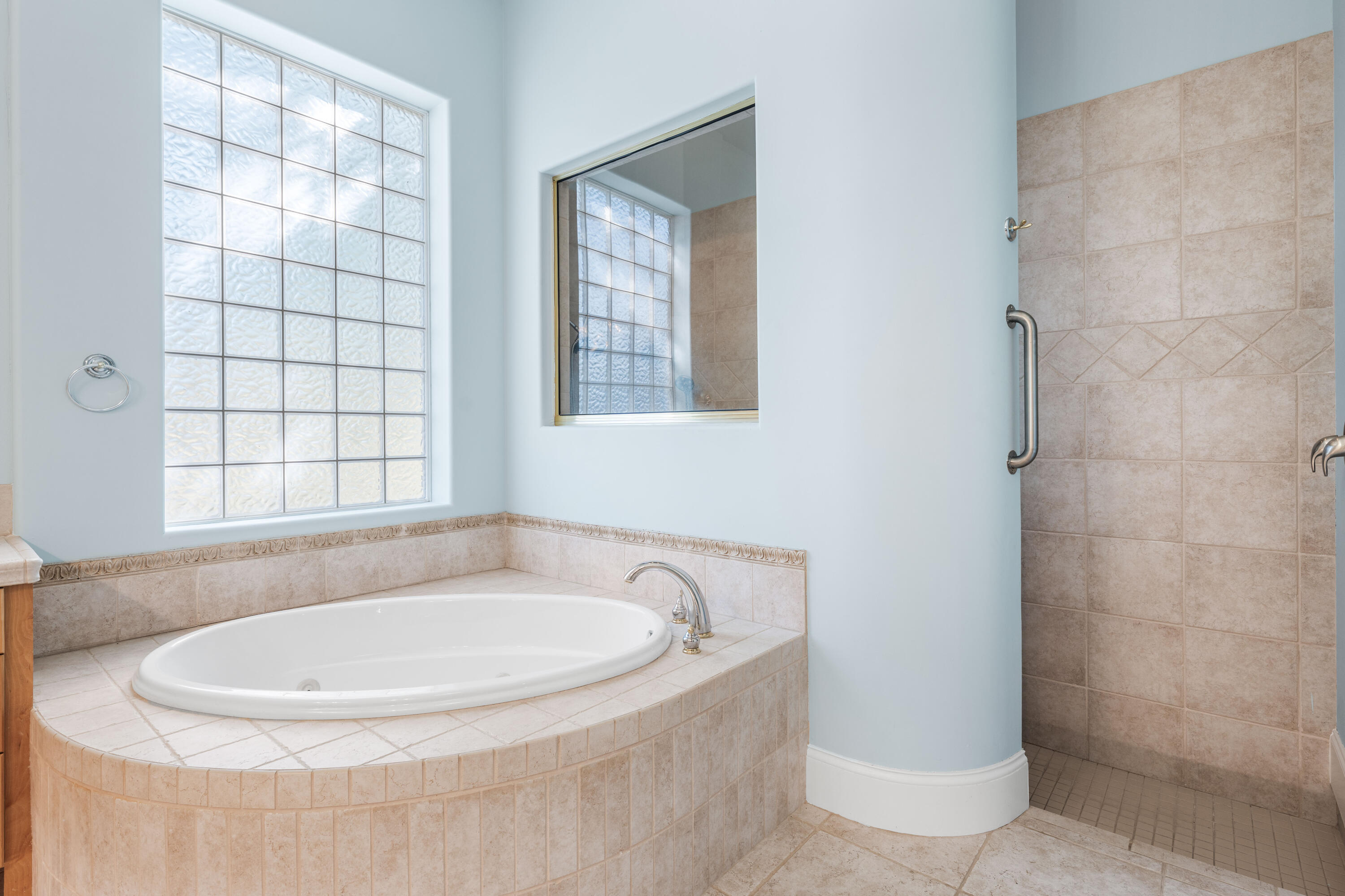 Regatta Bay  Commodore Point - Residential