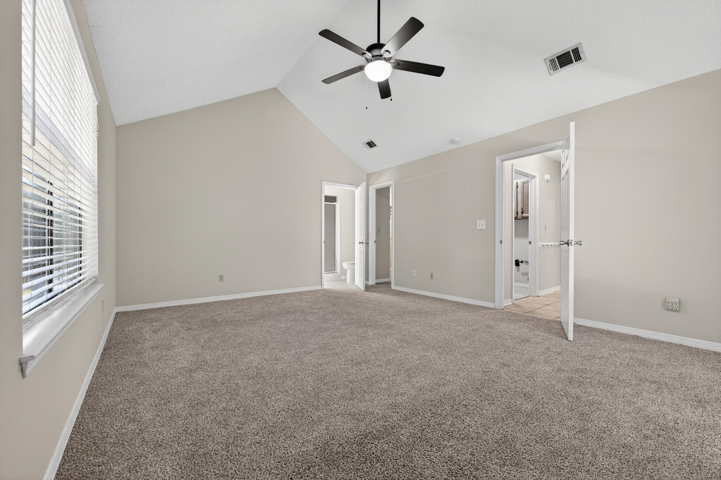 CARIBBEAN VILLAGE WEST - Residential