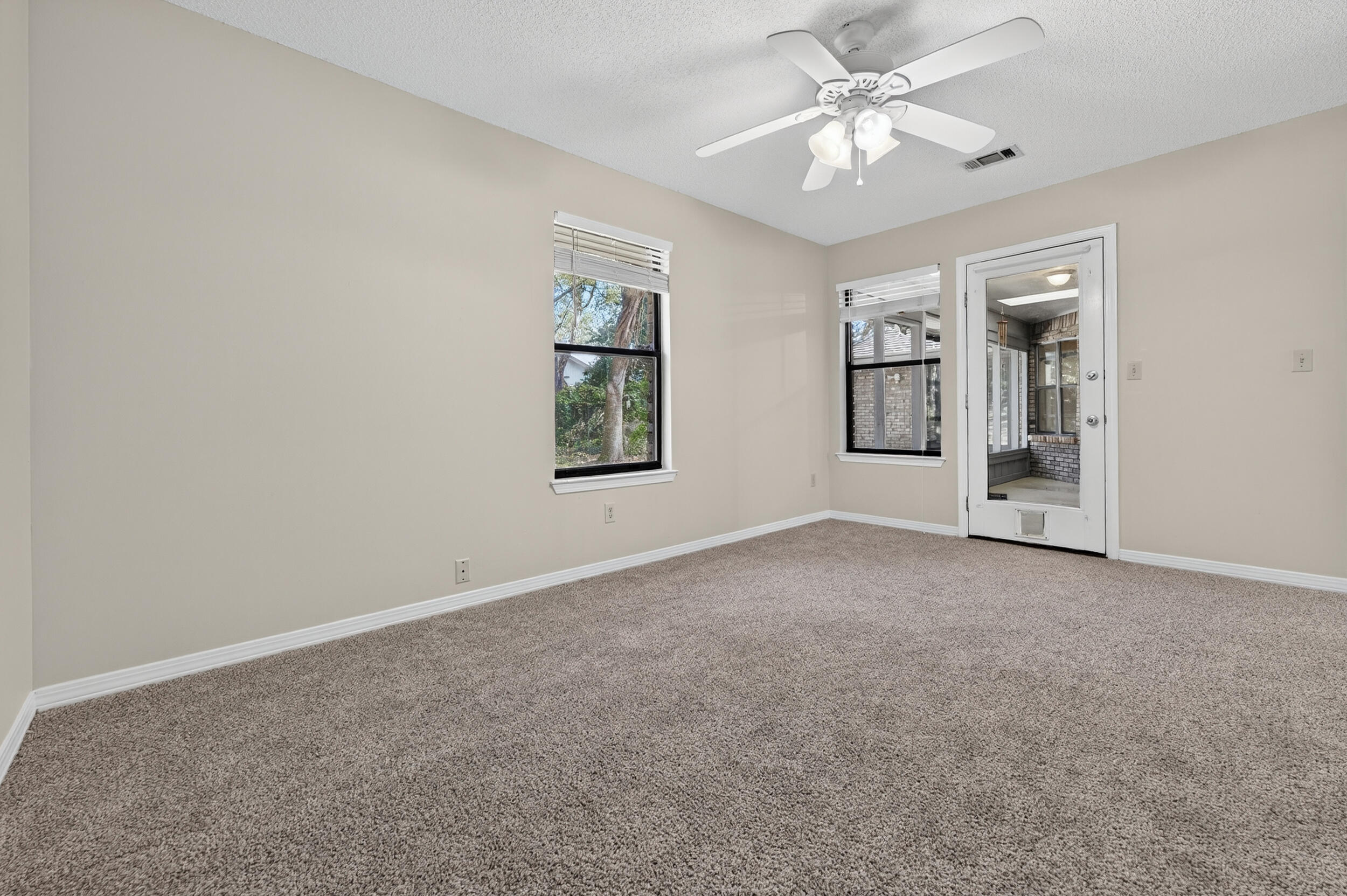 CARIBBEAN VILLAGE WEST - Residential