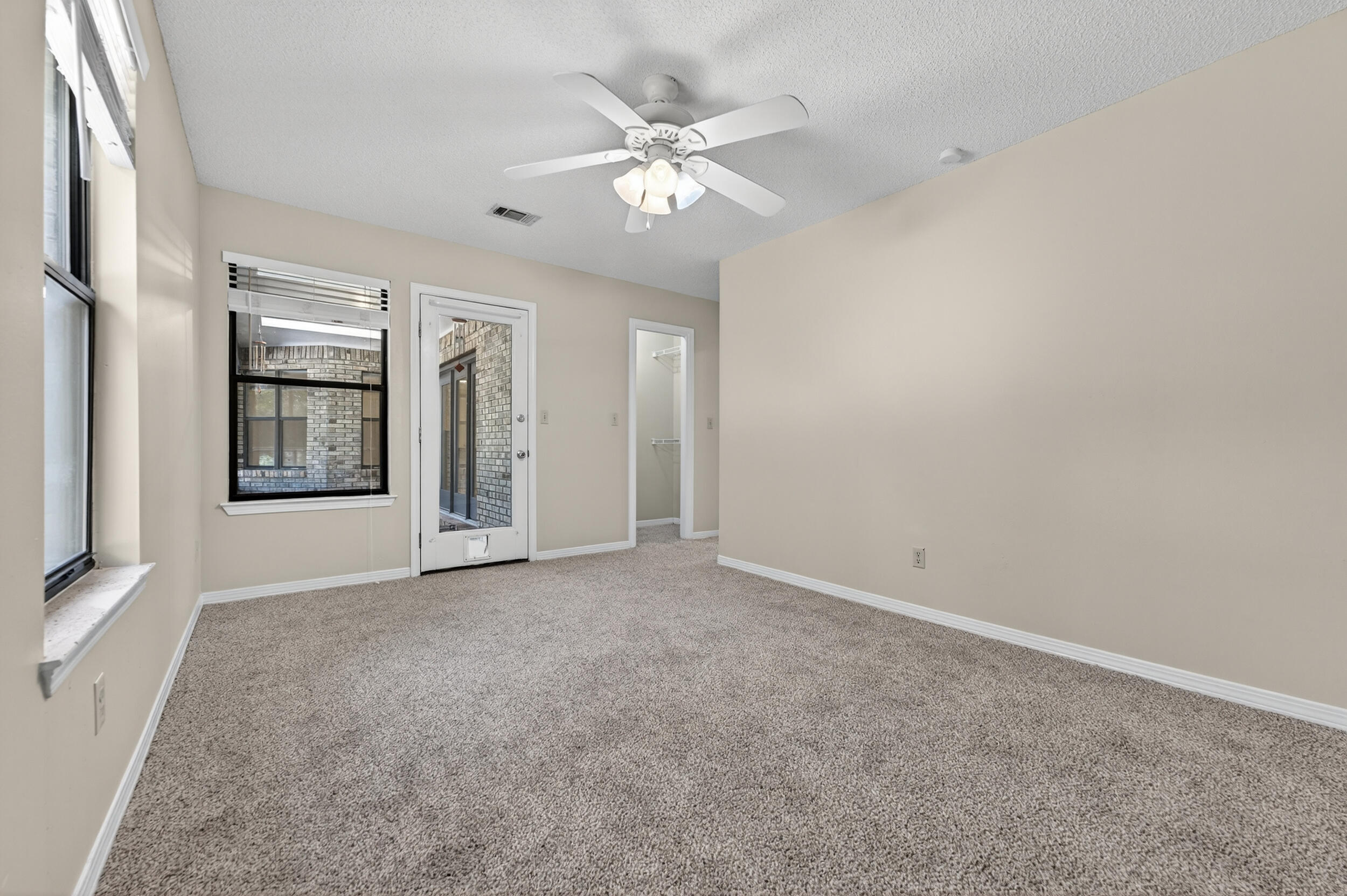 CARIBBEAN VILLAGE WEST - Residential