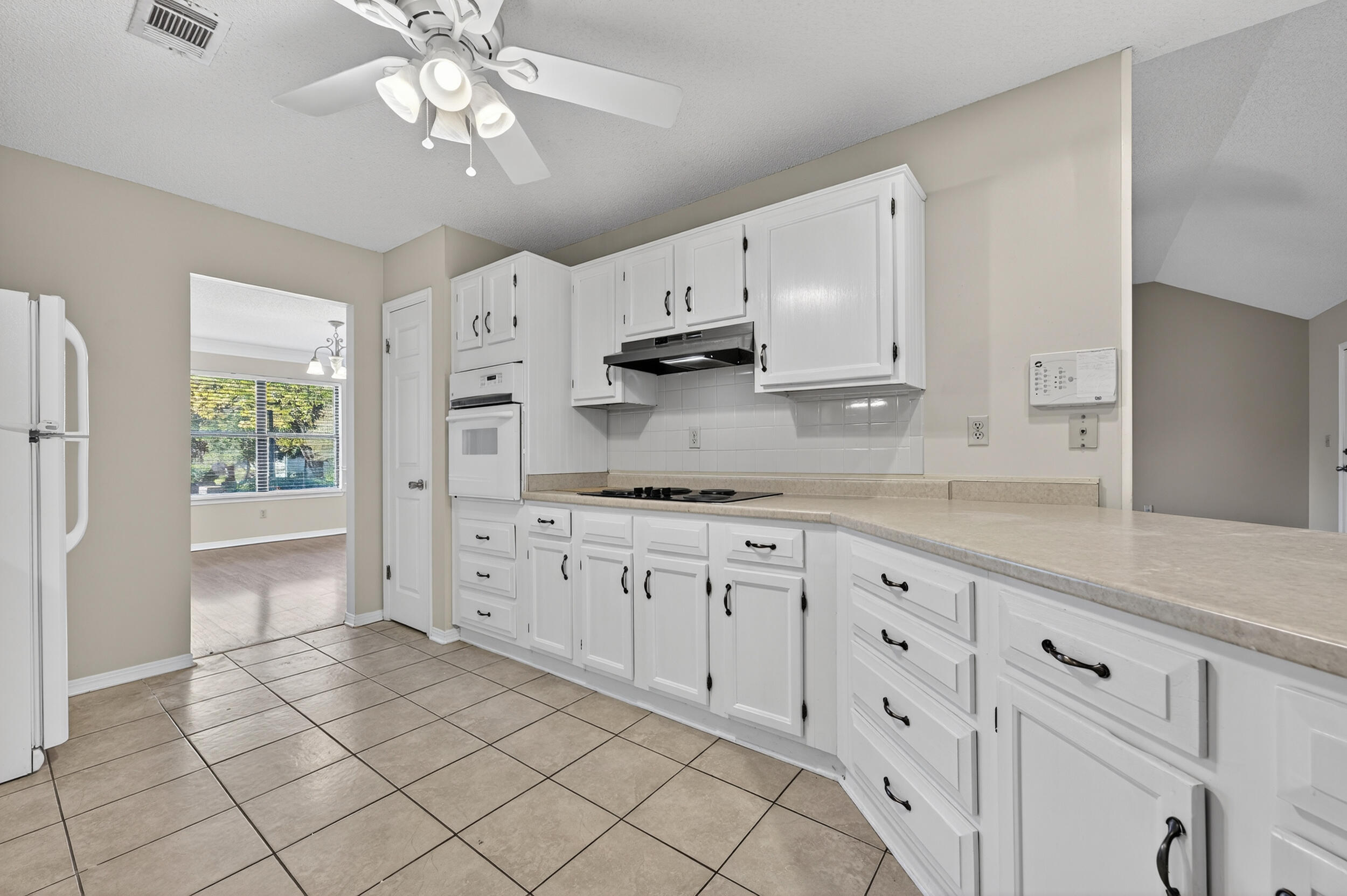 CARIBBEAN VILLAGE WEST - Residential