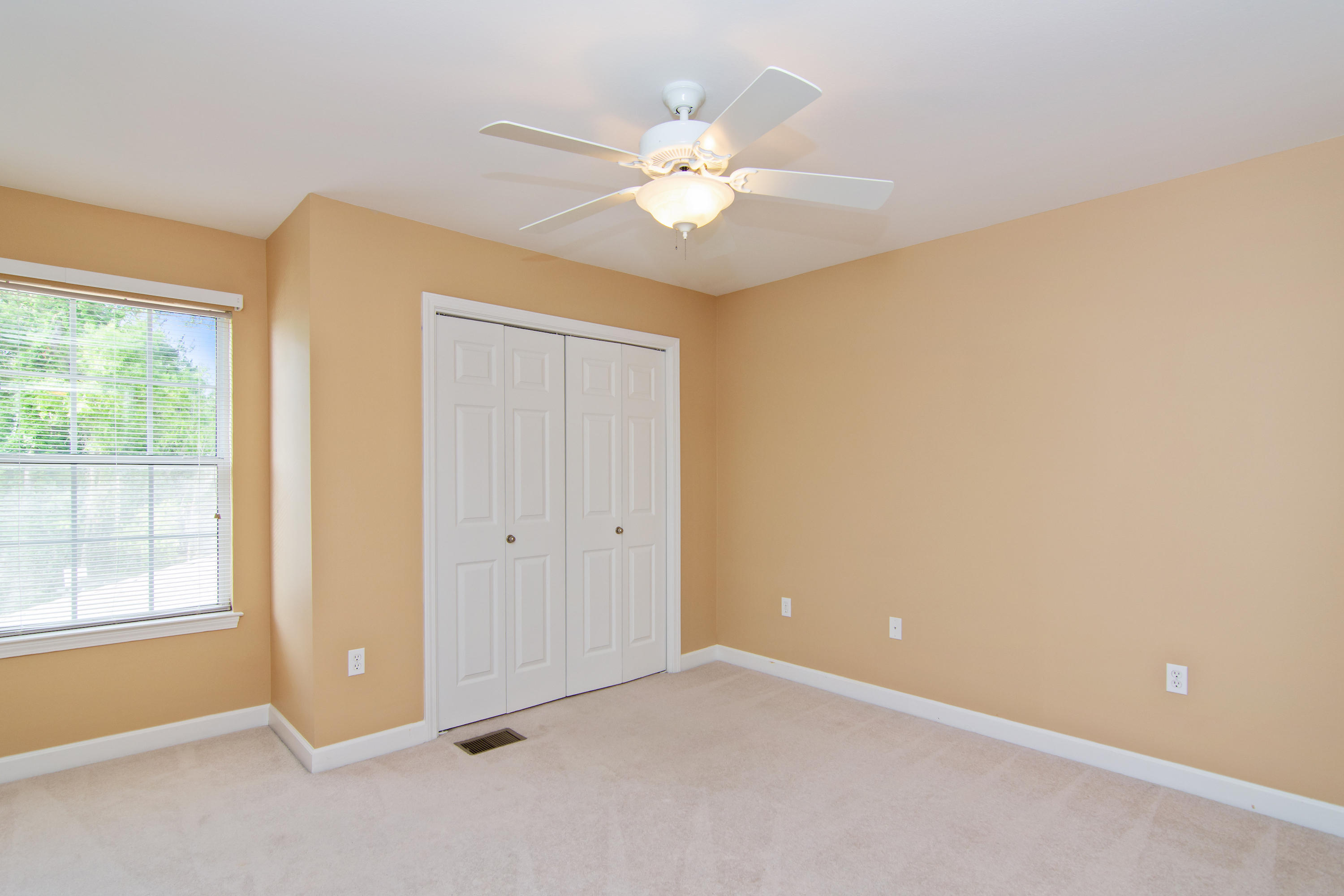 CARONDOLET T/H - Residential