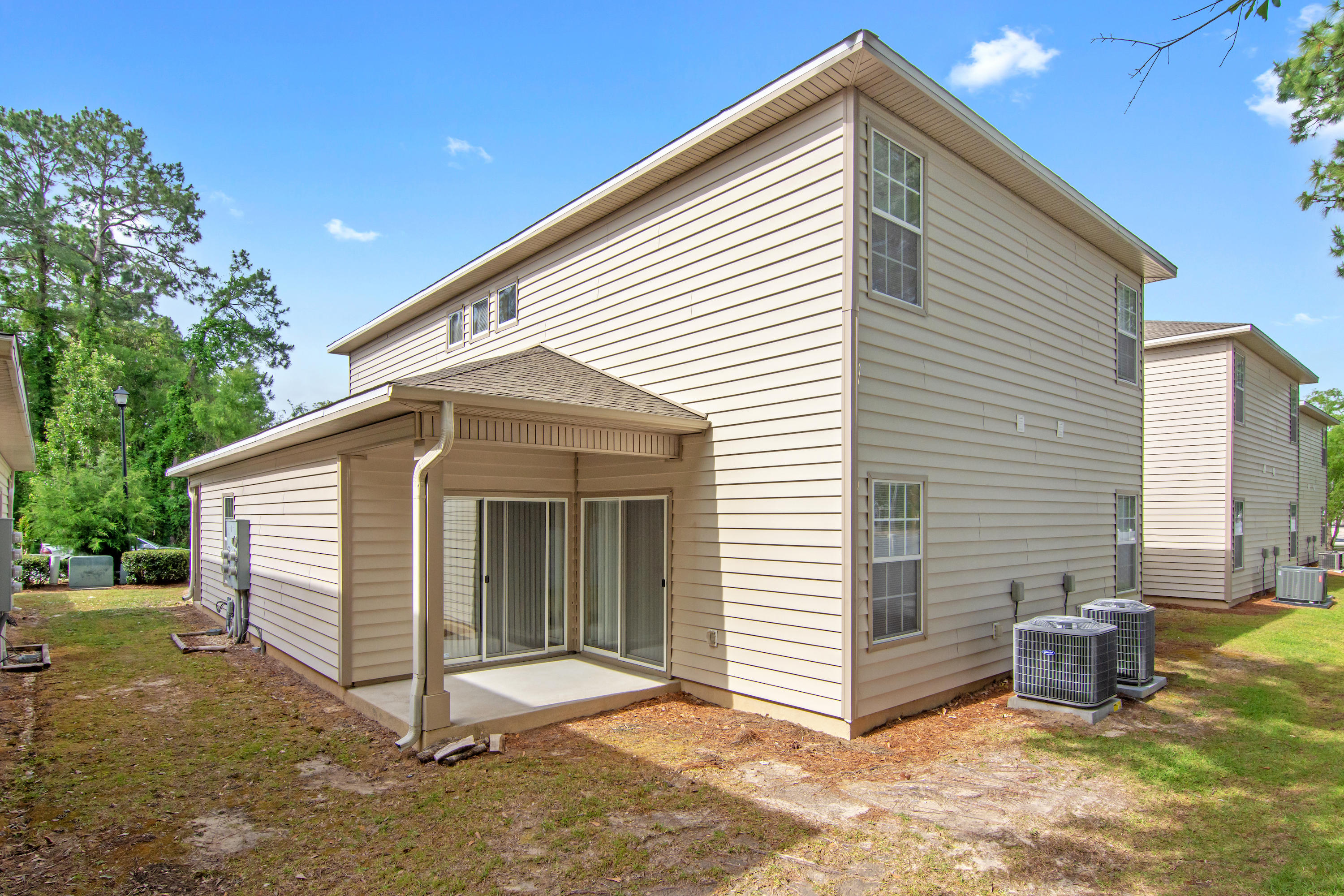 CARONDOLET T/H - Residential