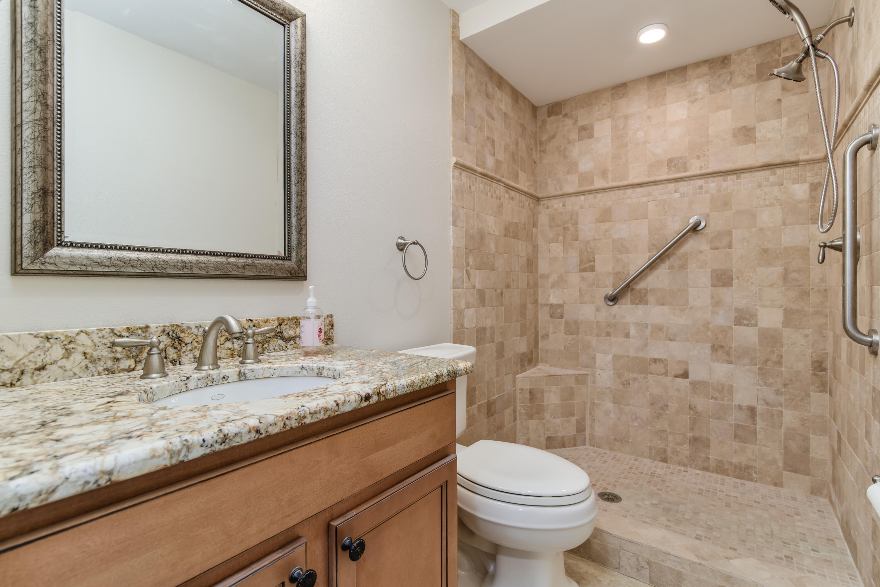 RIVIERA 615 CONDO - Residential