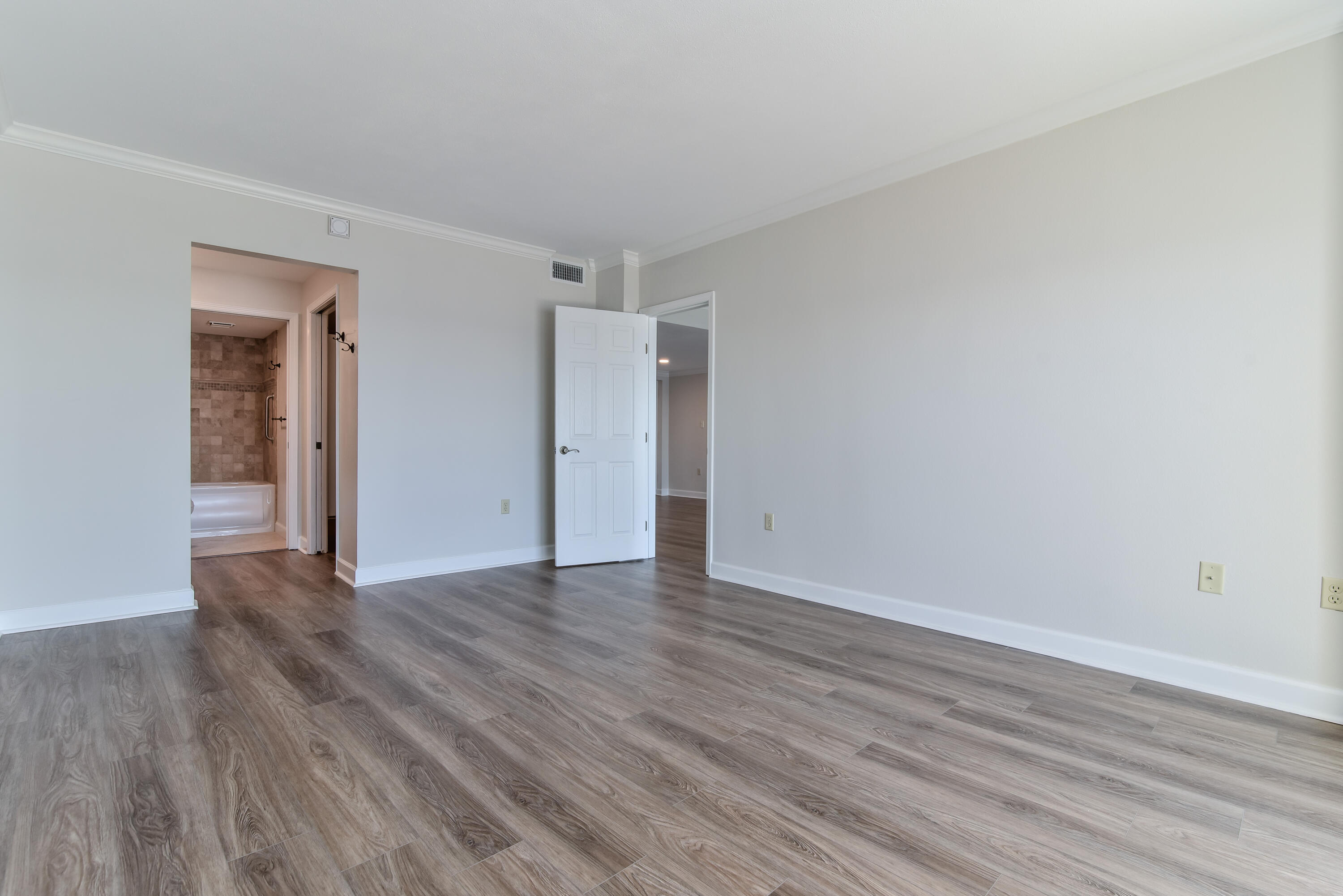 RIVIERA 615 CONDO - Residential