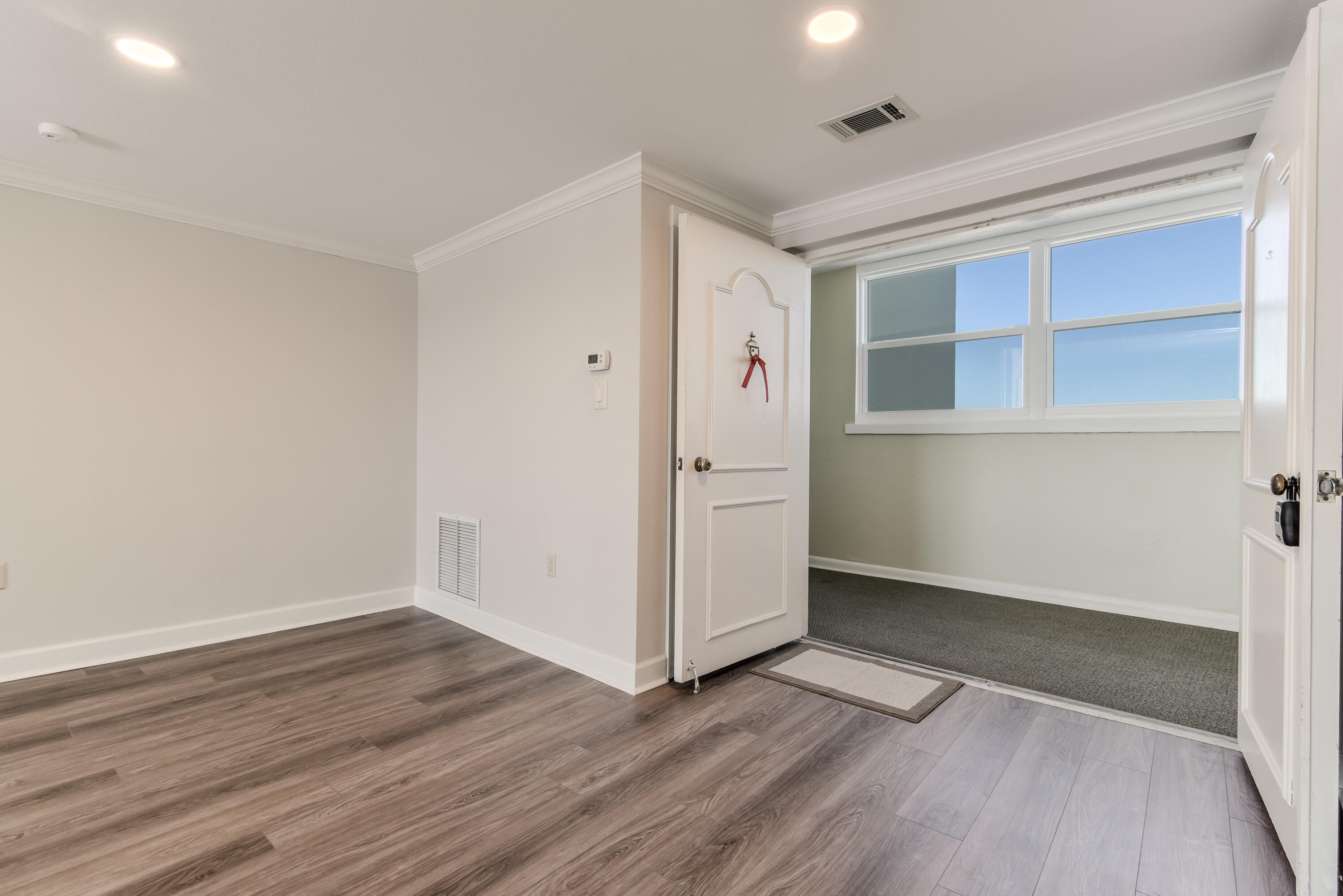 RIVIERA 615 CONDO - Residential