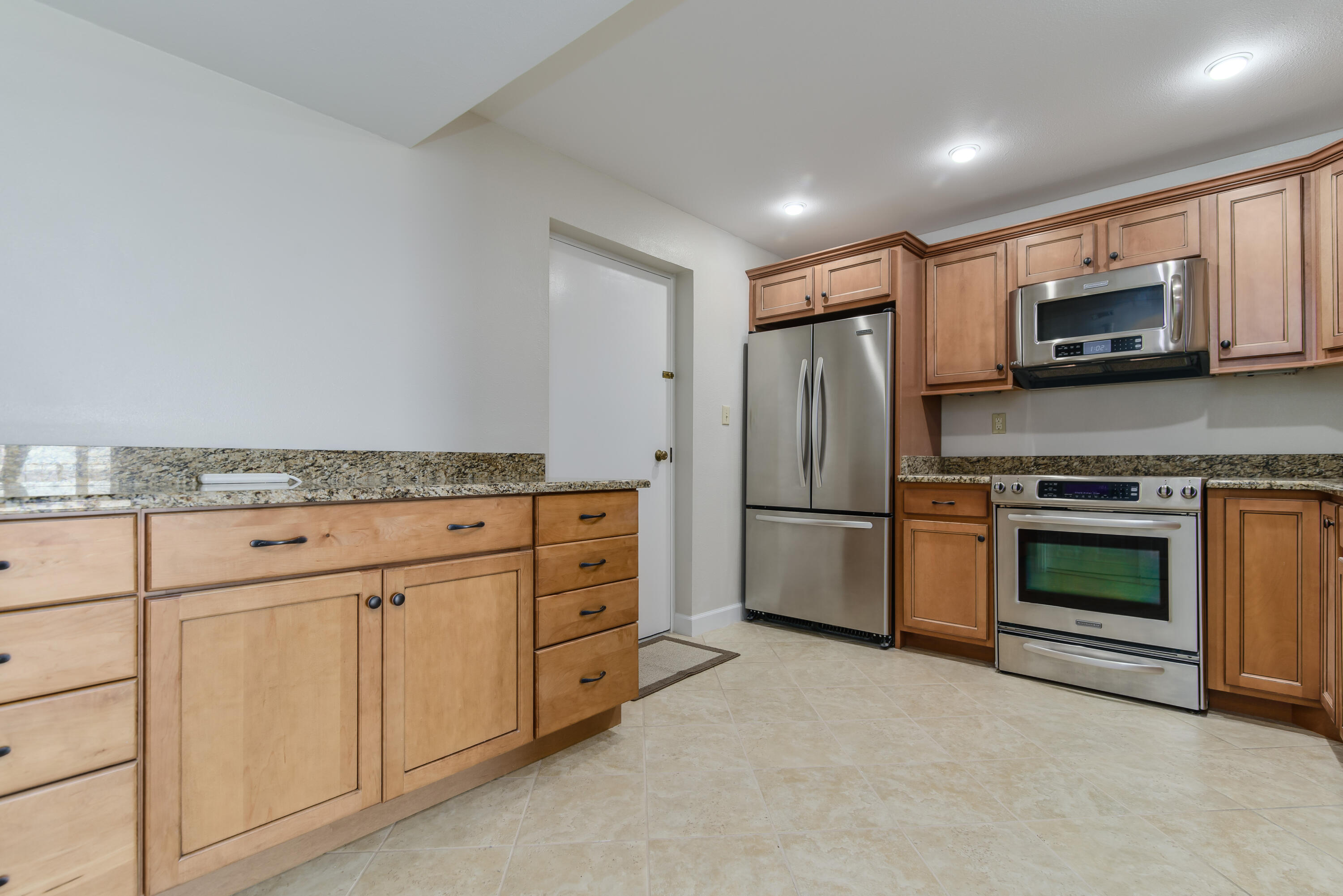 RIVIERA 615 CONDO - Residential