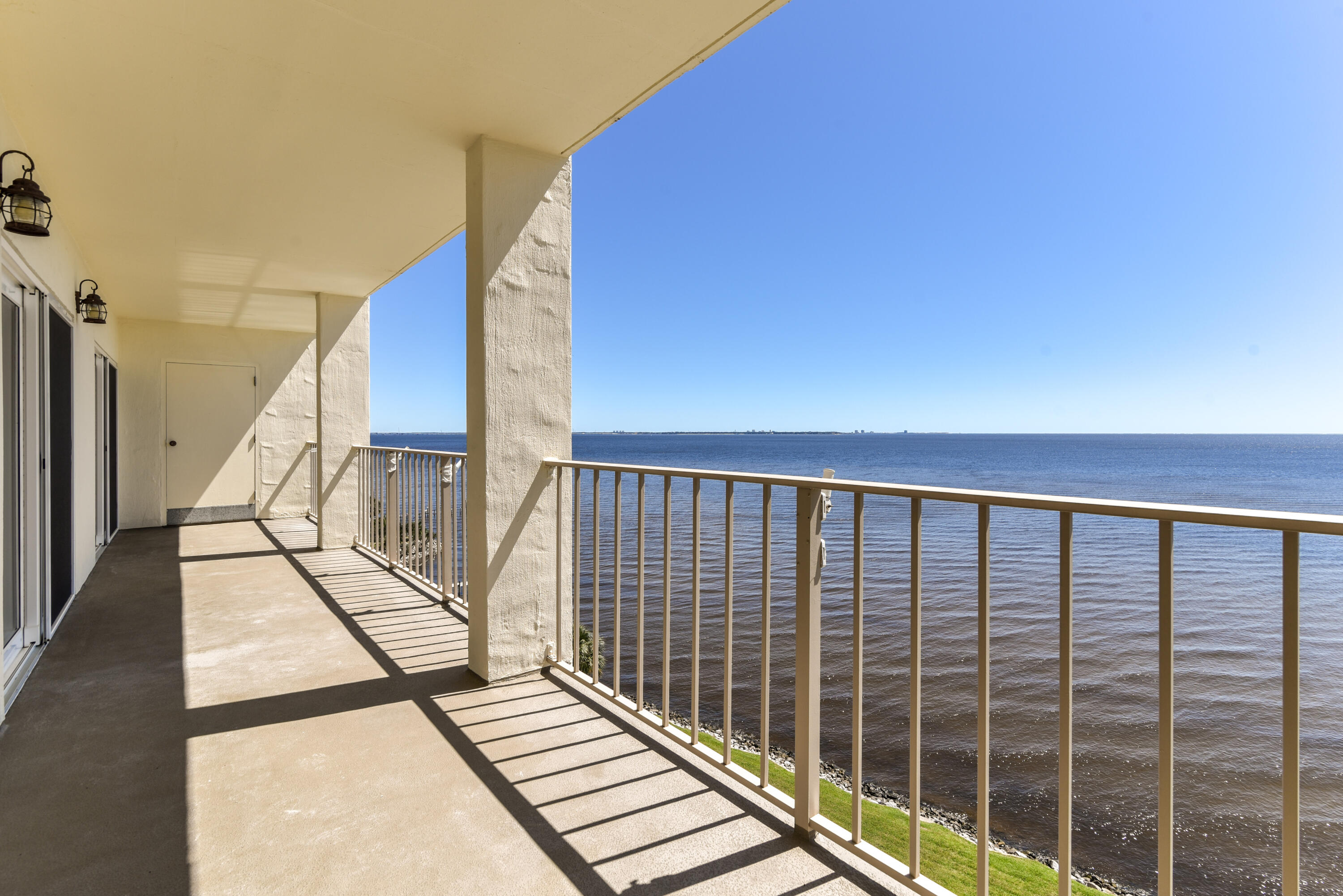 RIVIERA 615 CONDO - Residential