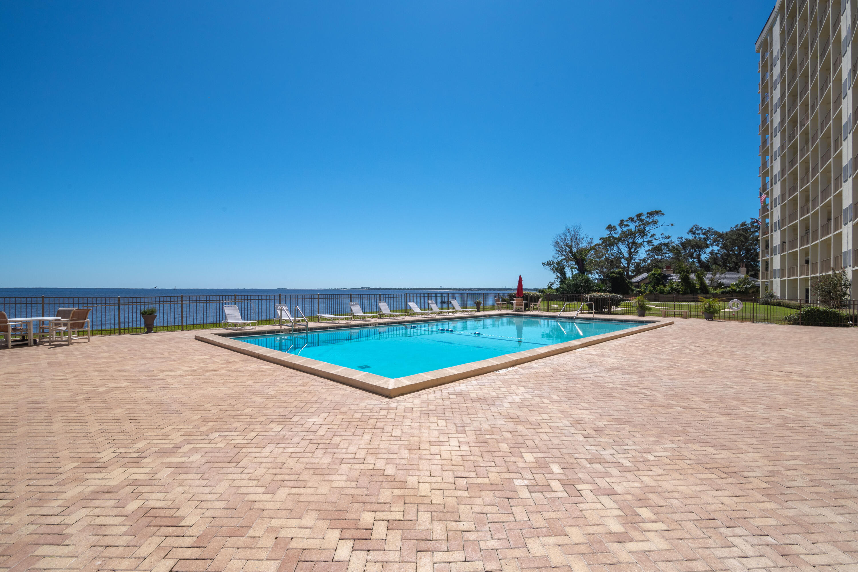 RIVIERA 615 CONDO - Residential