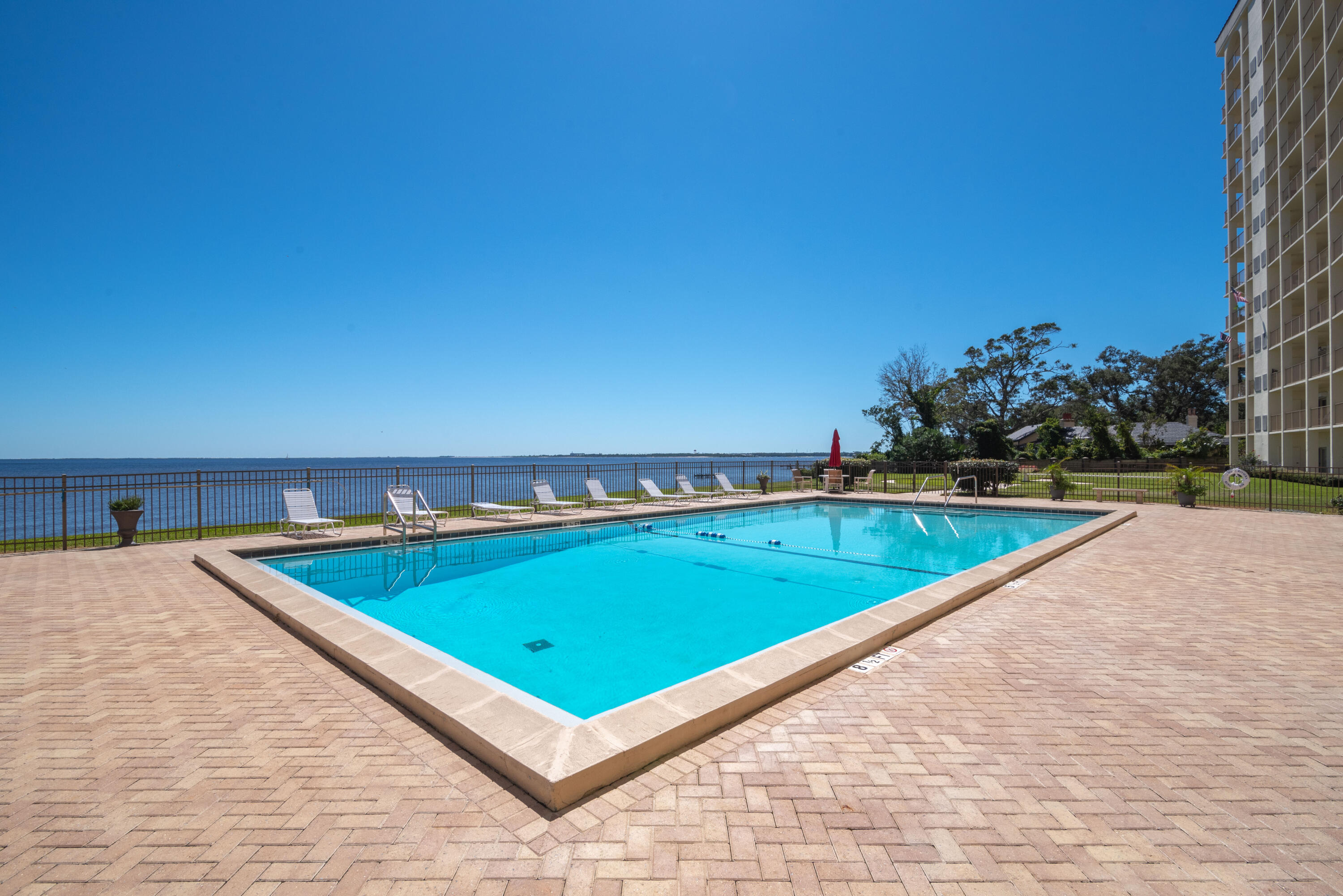 RIVIERA 615 CONDO - Residential