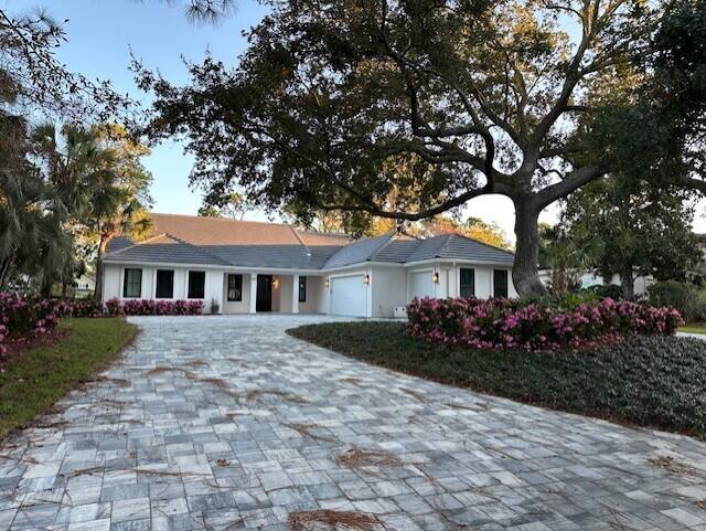 TROON DRIVE - Residential