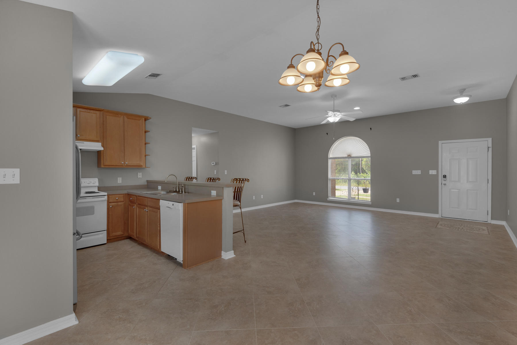 HOLLEY BY THE SEA - Residential