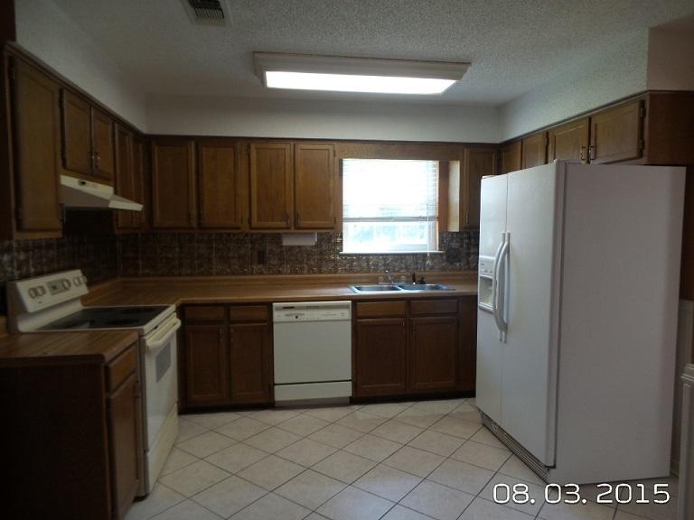 PINEDALE 2ND ADDN - Residential Lease