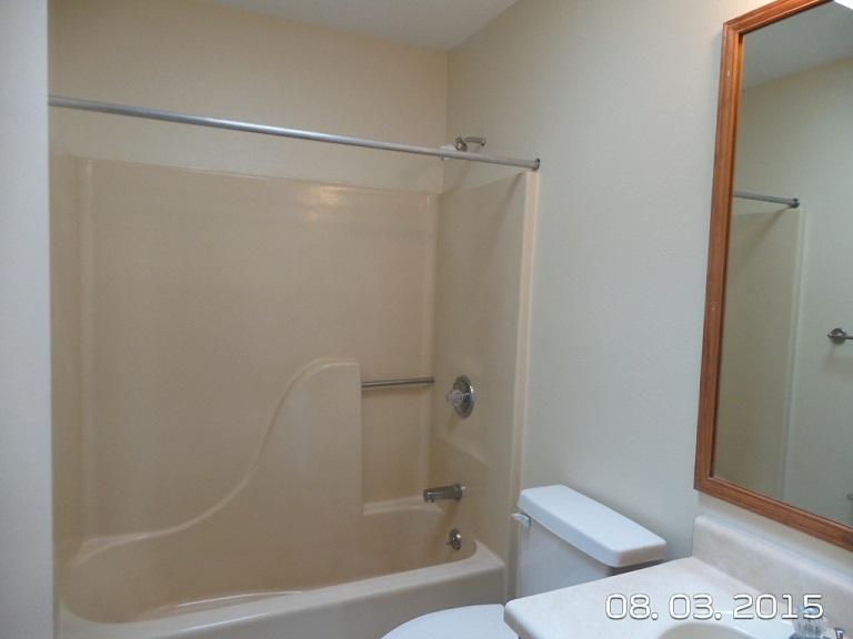 PINEDALE 2ND ADDN - Residential Lease