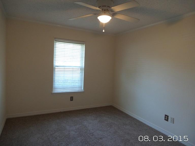 PINEDALE 2ND ADDN - Residential Lease