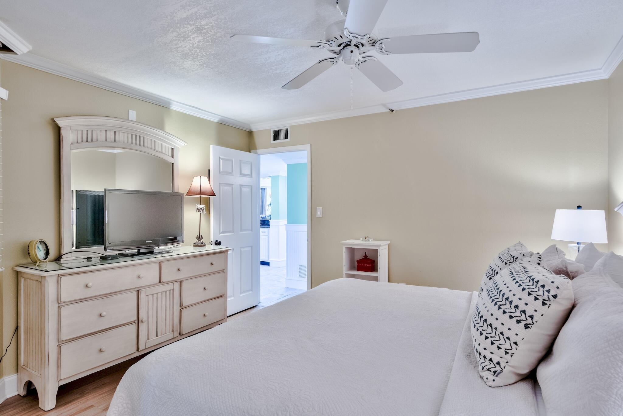 BREAKERS OF FWB PH 2 - Residential