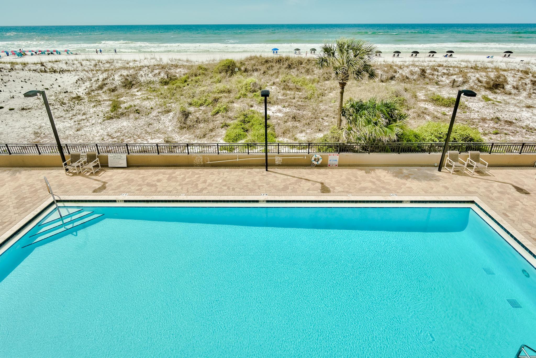 BREAKERS OF FWB PH 2 - Residential