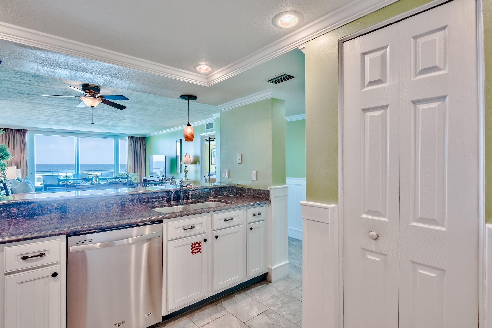 BREAKERS OF FWB PH 2 - Residential